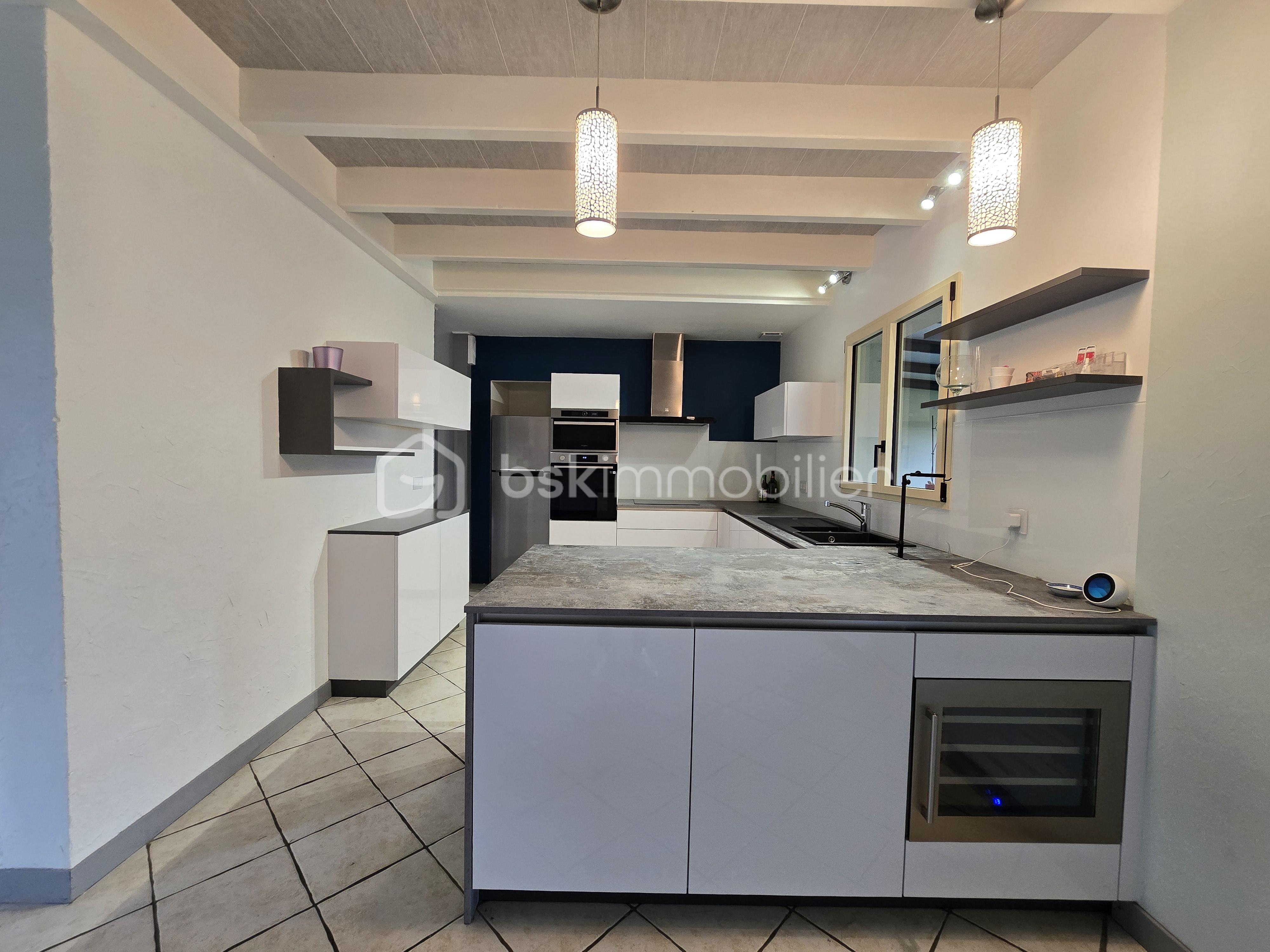 Maison traditionnelle de 183 m² - 20260126_150357.jpg