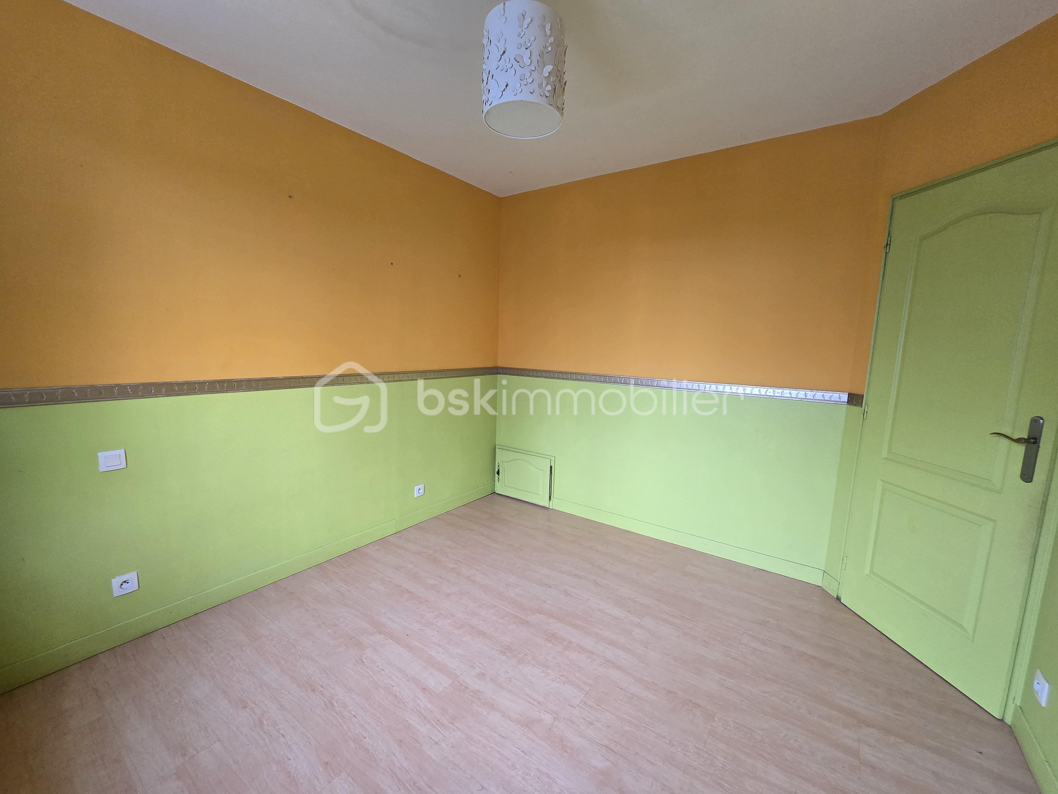 Maison traditionnelle de 183 m² - 20260126_151046.jpg