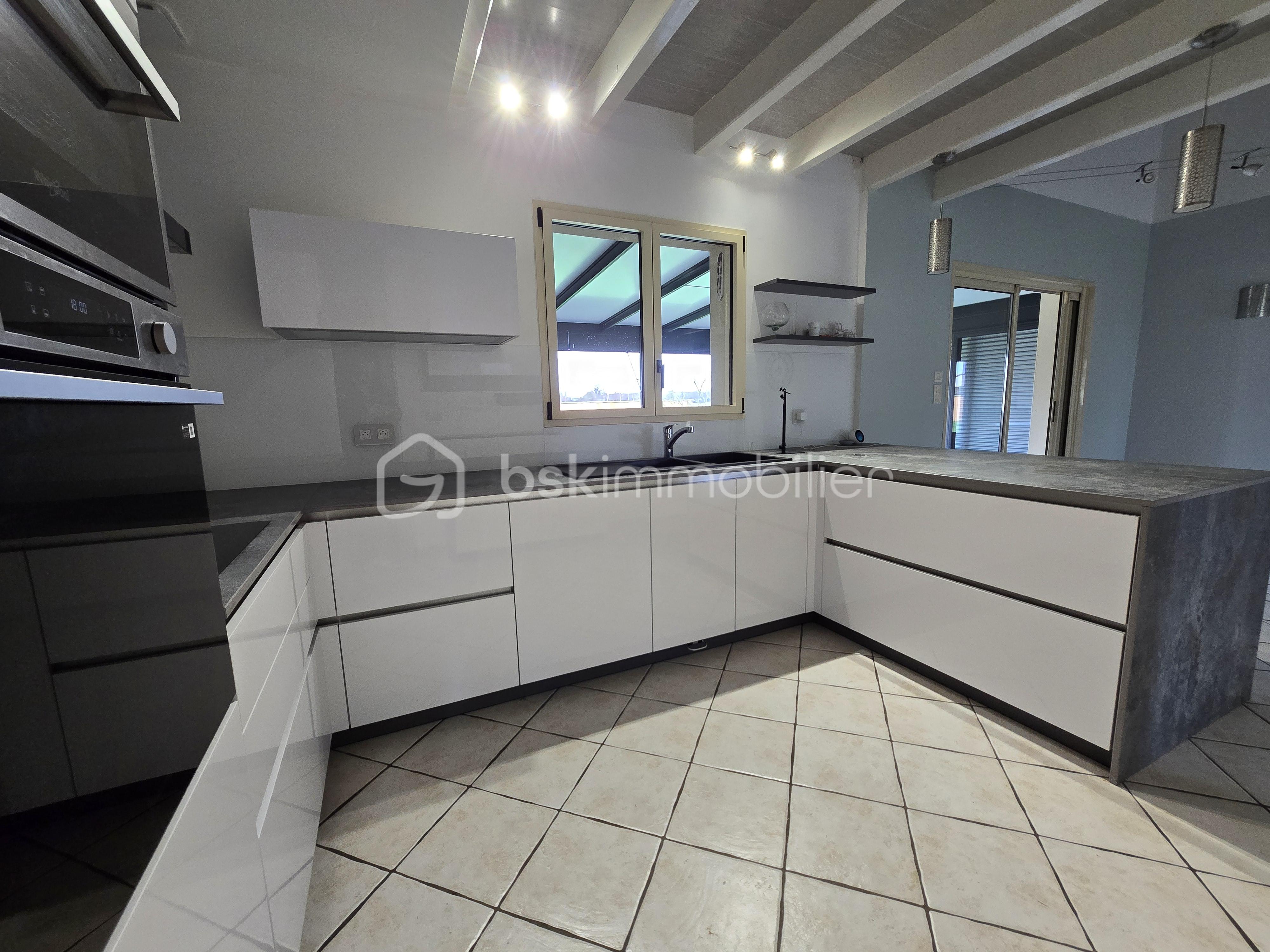 Maison traditionnelle de 183 m² - 20260126_150242.jpg