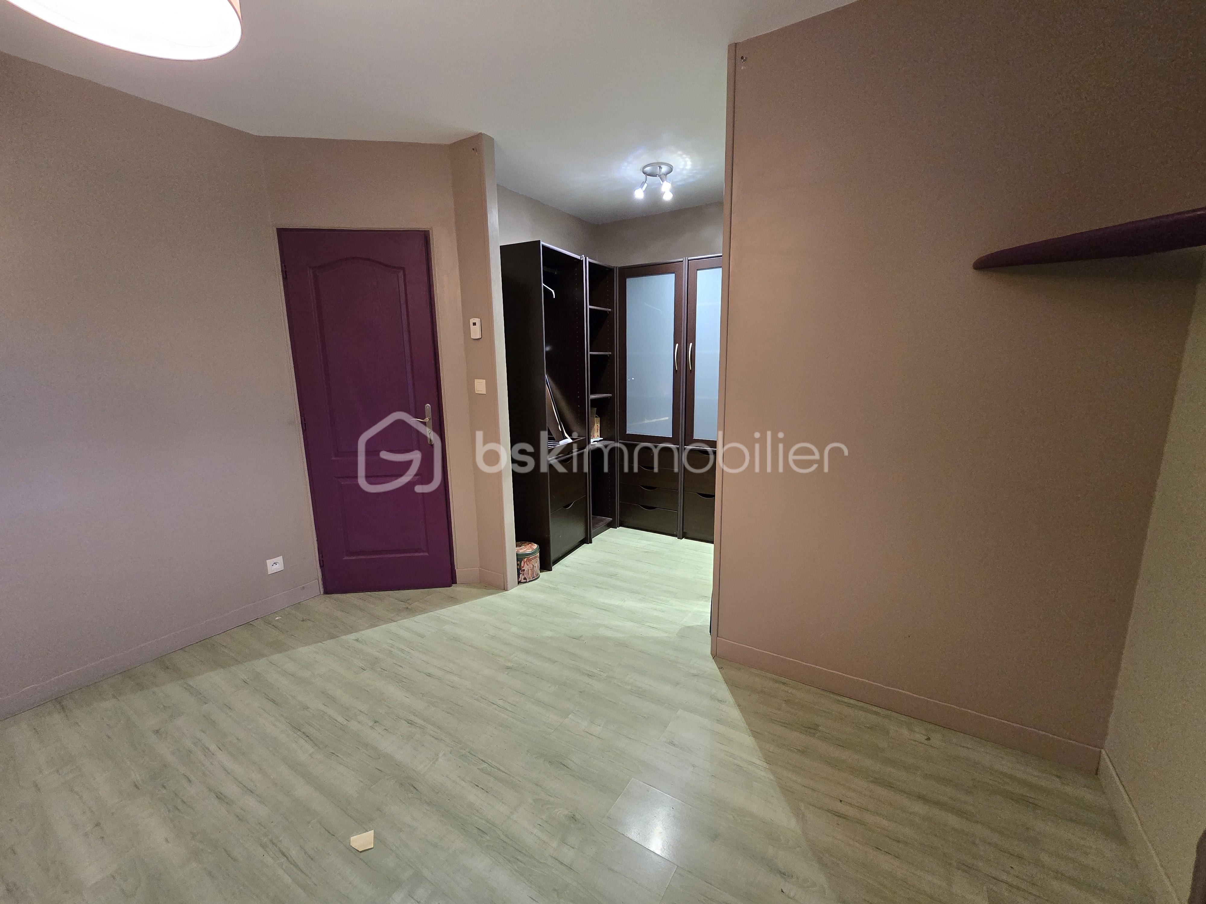 Maison traditionnelle de 183 m² - 20260126_151247.jpg