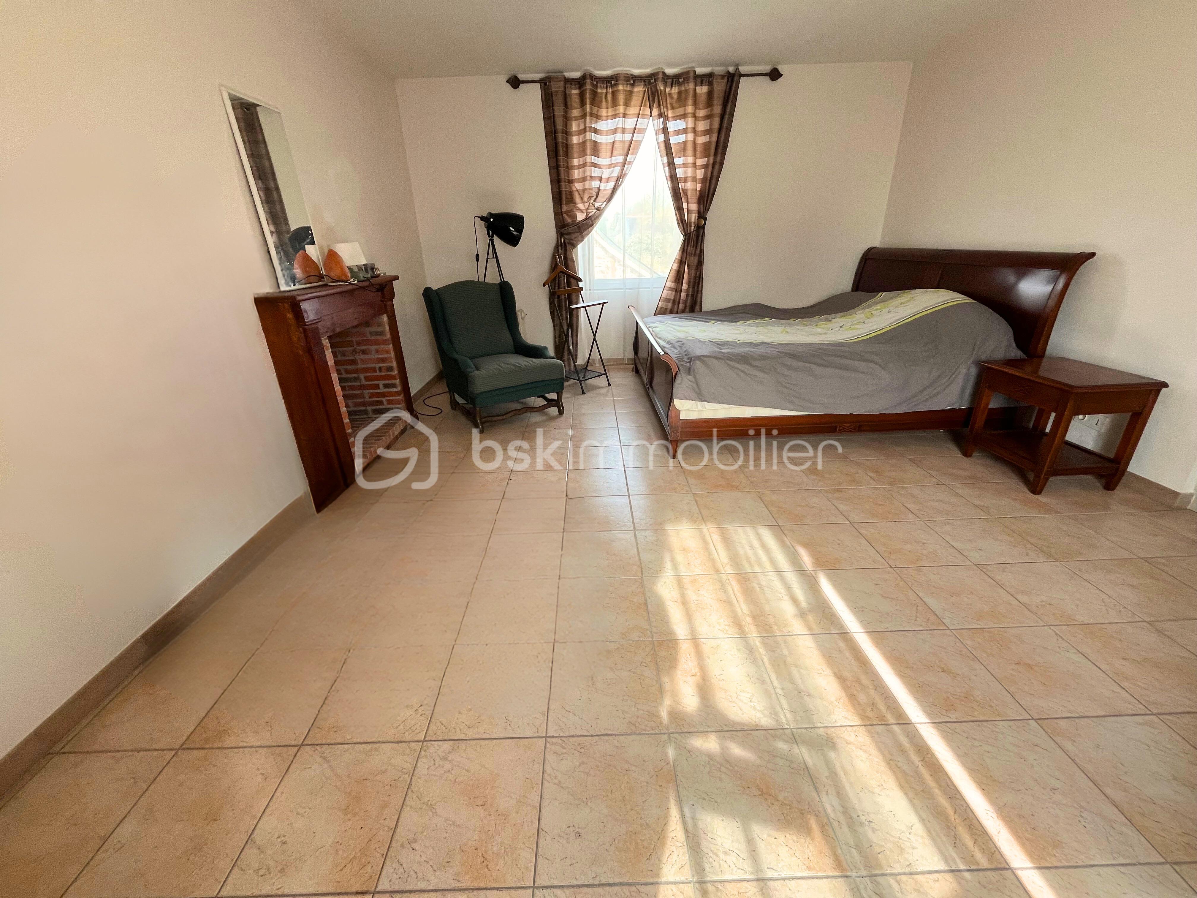 Maison de 273 m² - 1756b2b9-031d-48c7-87e2-64fd43b124ab.jpg