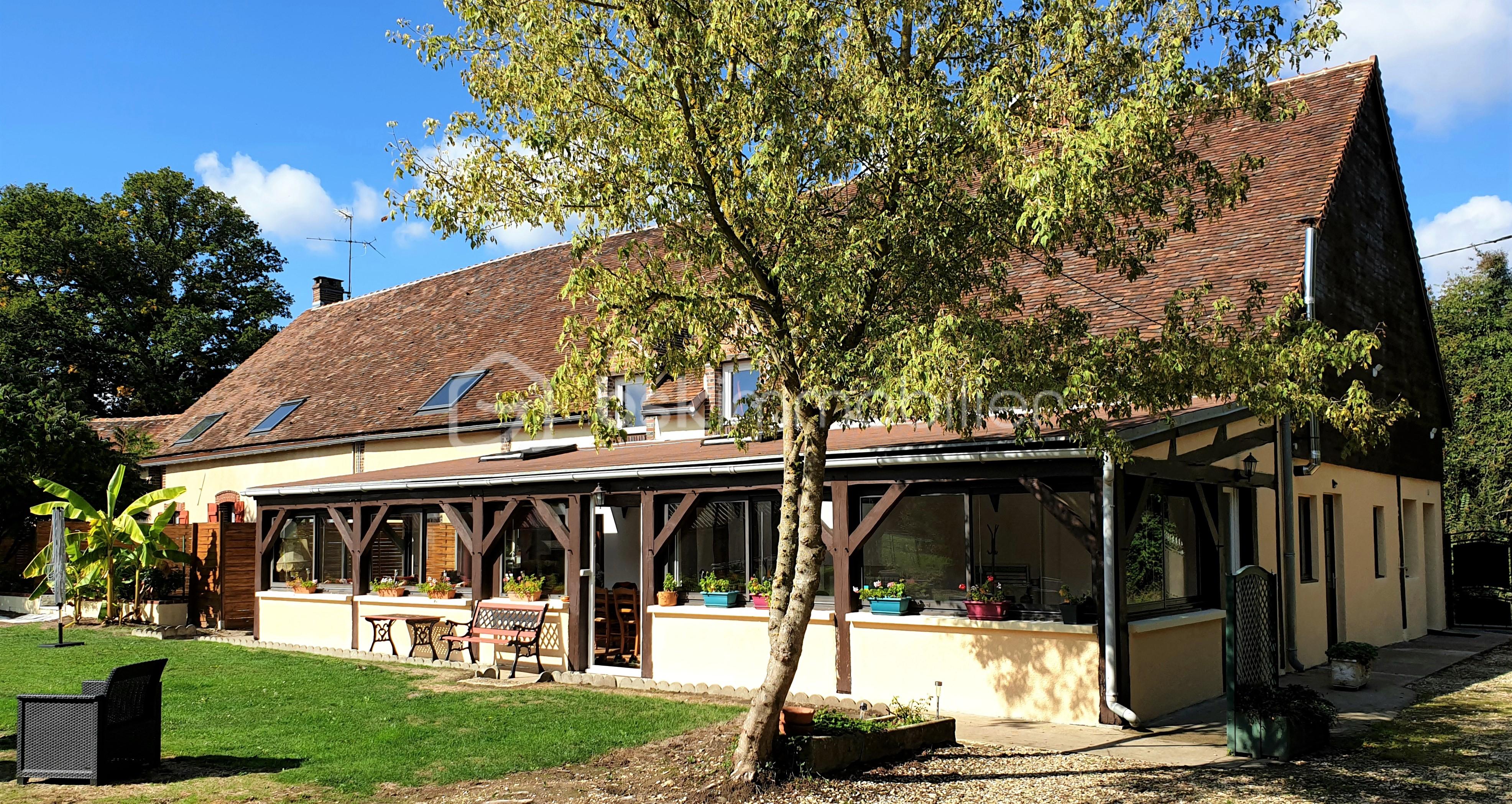 Maison longere de 370 m²