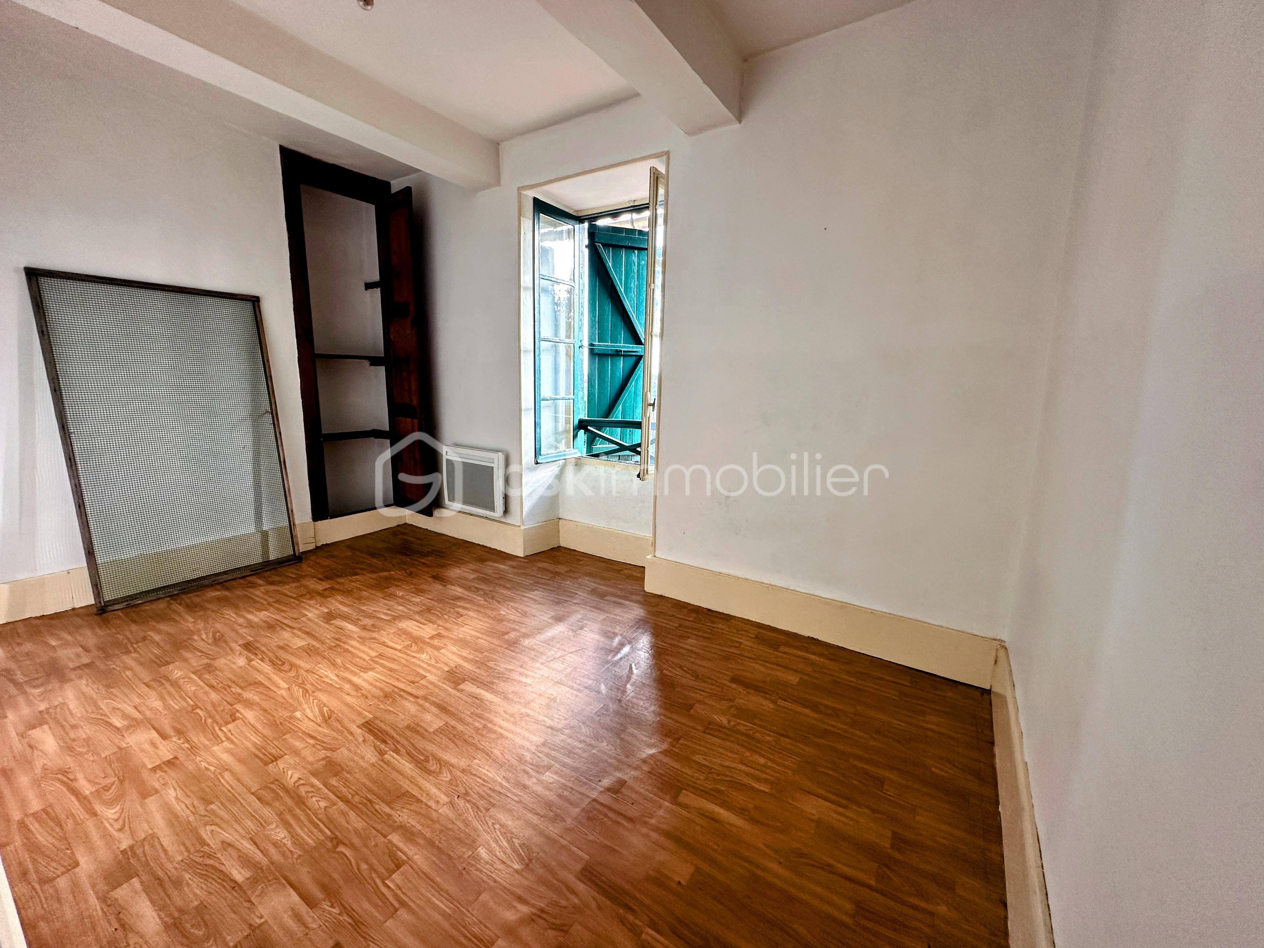 Maison ancienne de 71,50 m² - 63A991DE-5DA2-4783-9591-95307F230BDA.JPG