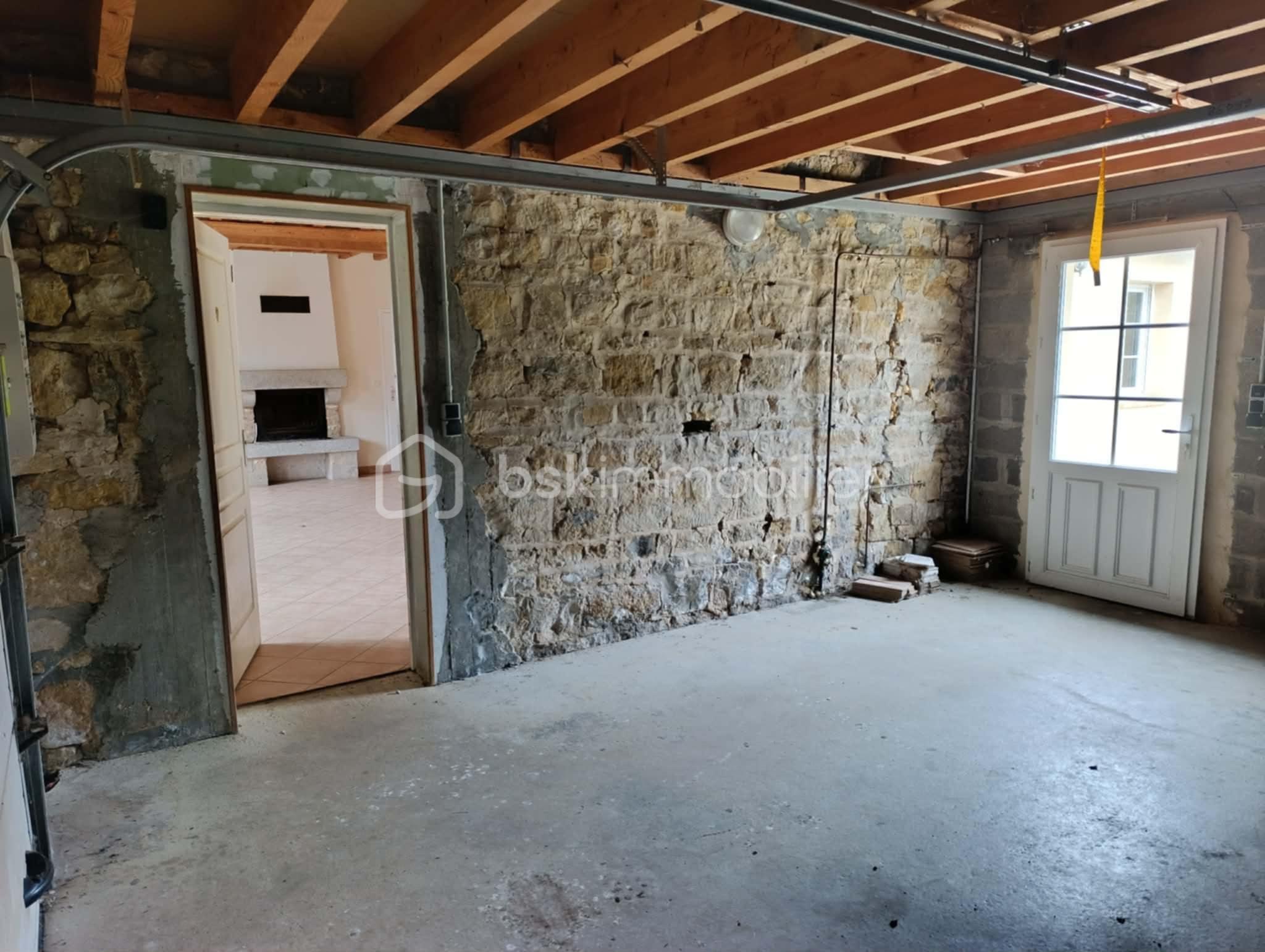 Maison ancienne de 92 m² - 69cc7b0d-5539-4244-9281-559e9365adaf.jpeg