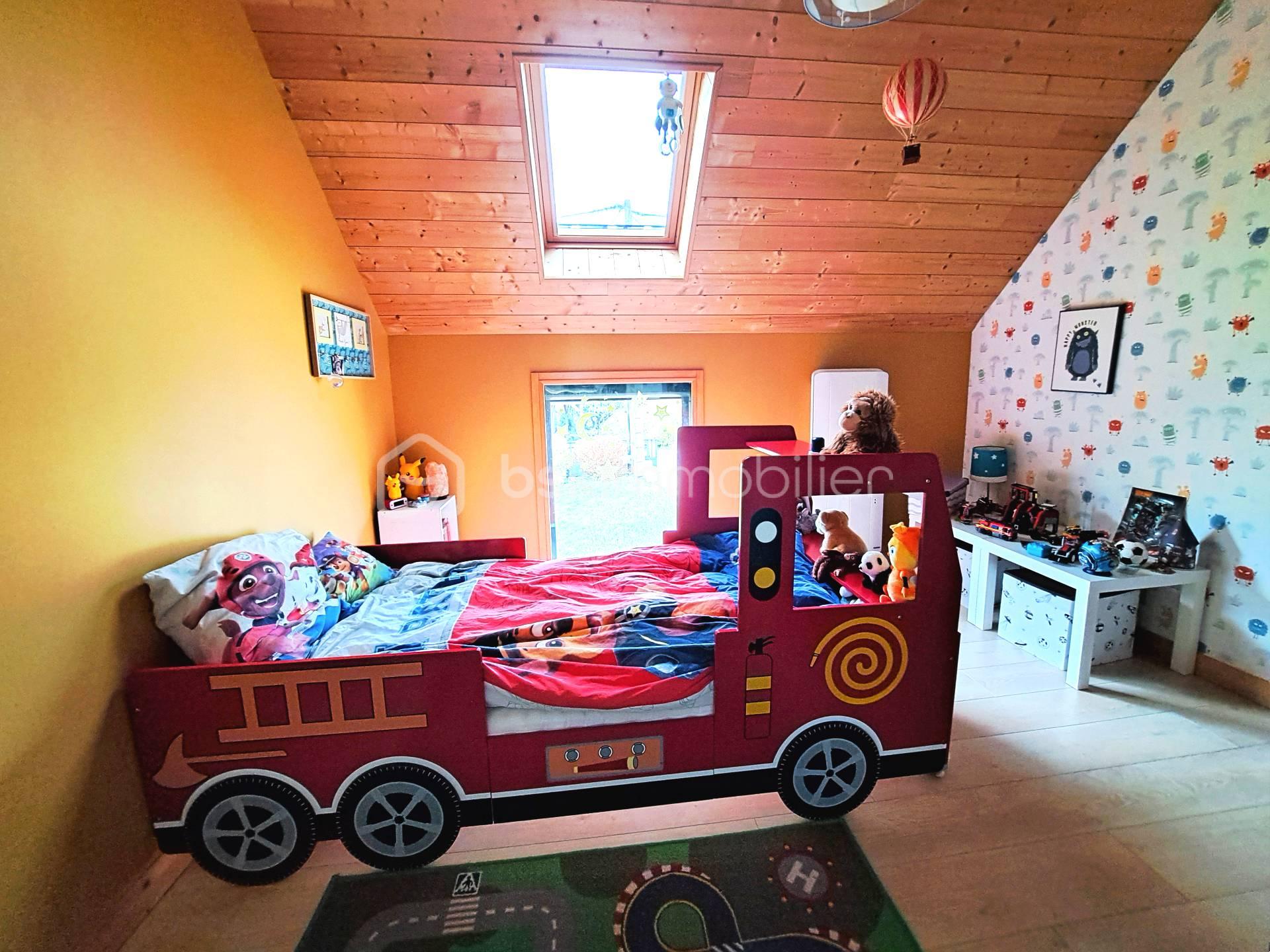 Maison contemporaine de 168 m² - chambre enfant 2.jpg