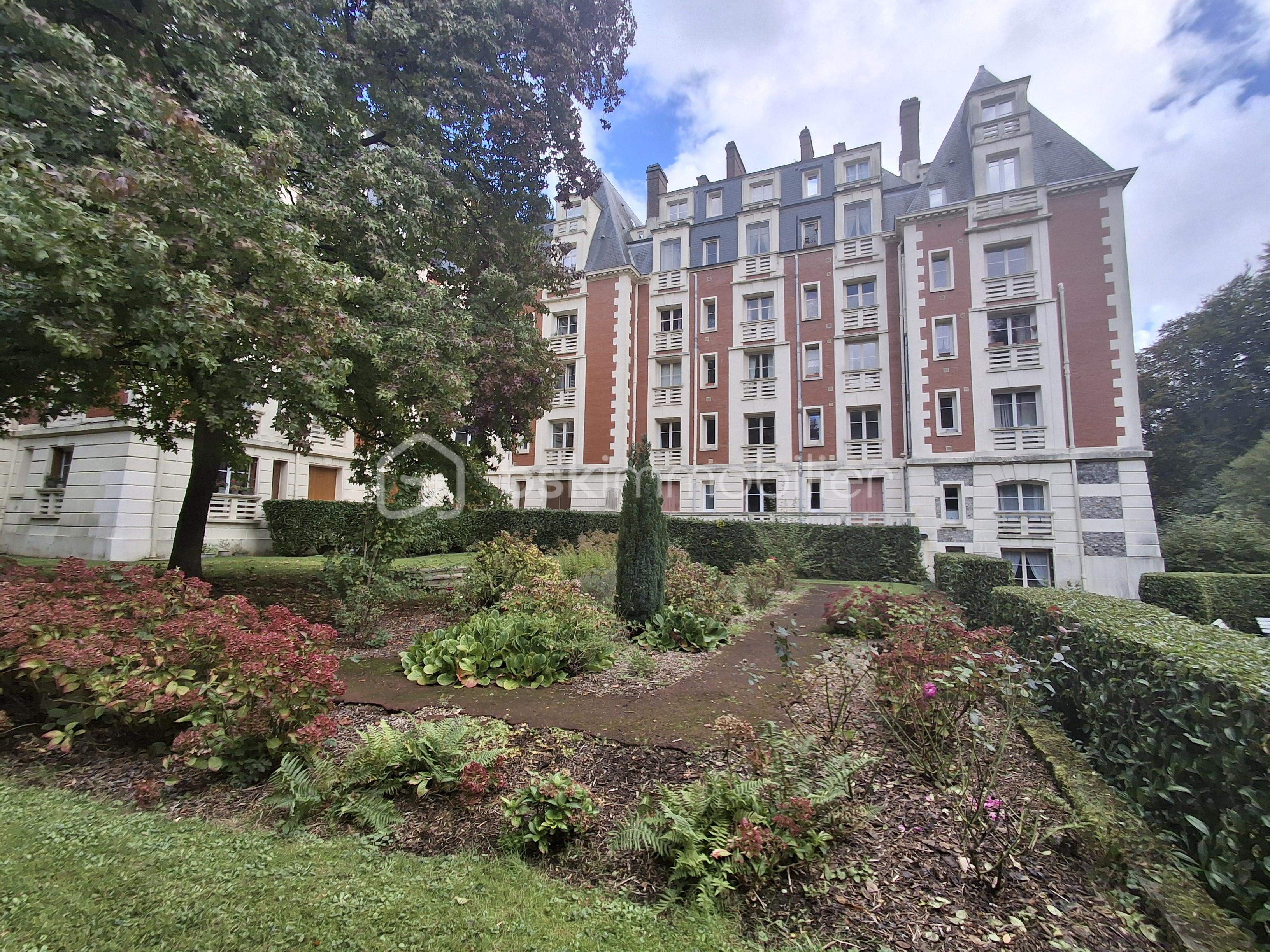 Façade résidence EST paysage.png