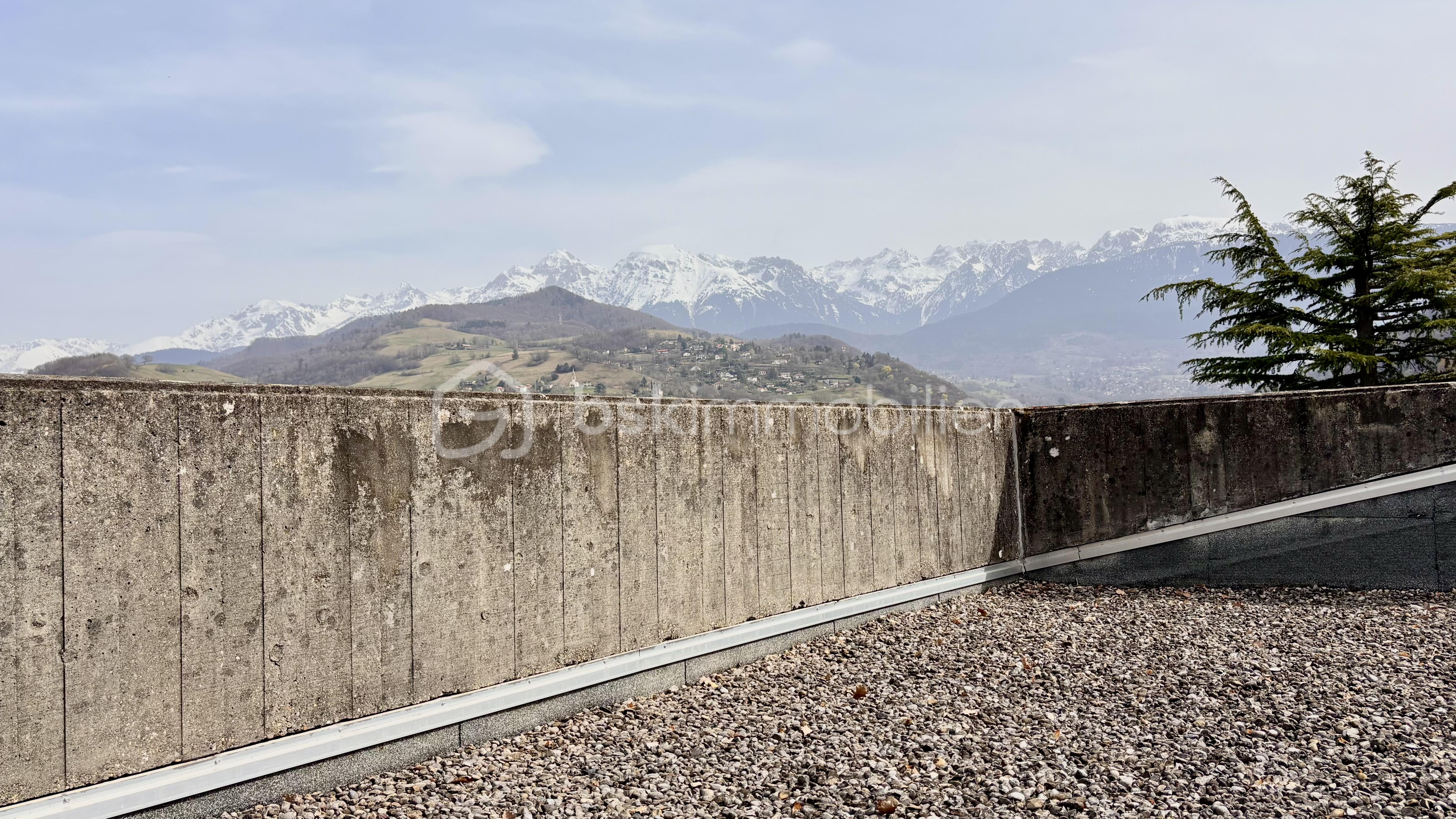 Belvédère vers Belledonne.JPG