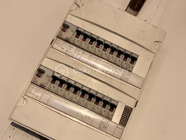 Appartement de 99,99 m² - sarfati RDC 9.jpg