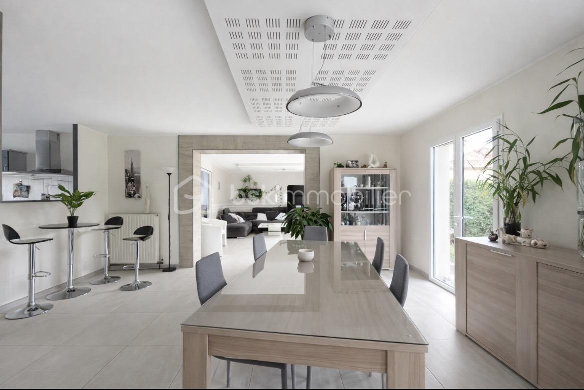 salle a manger.jpg