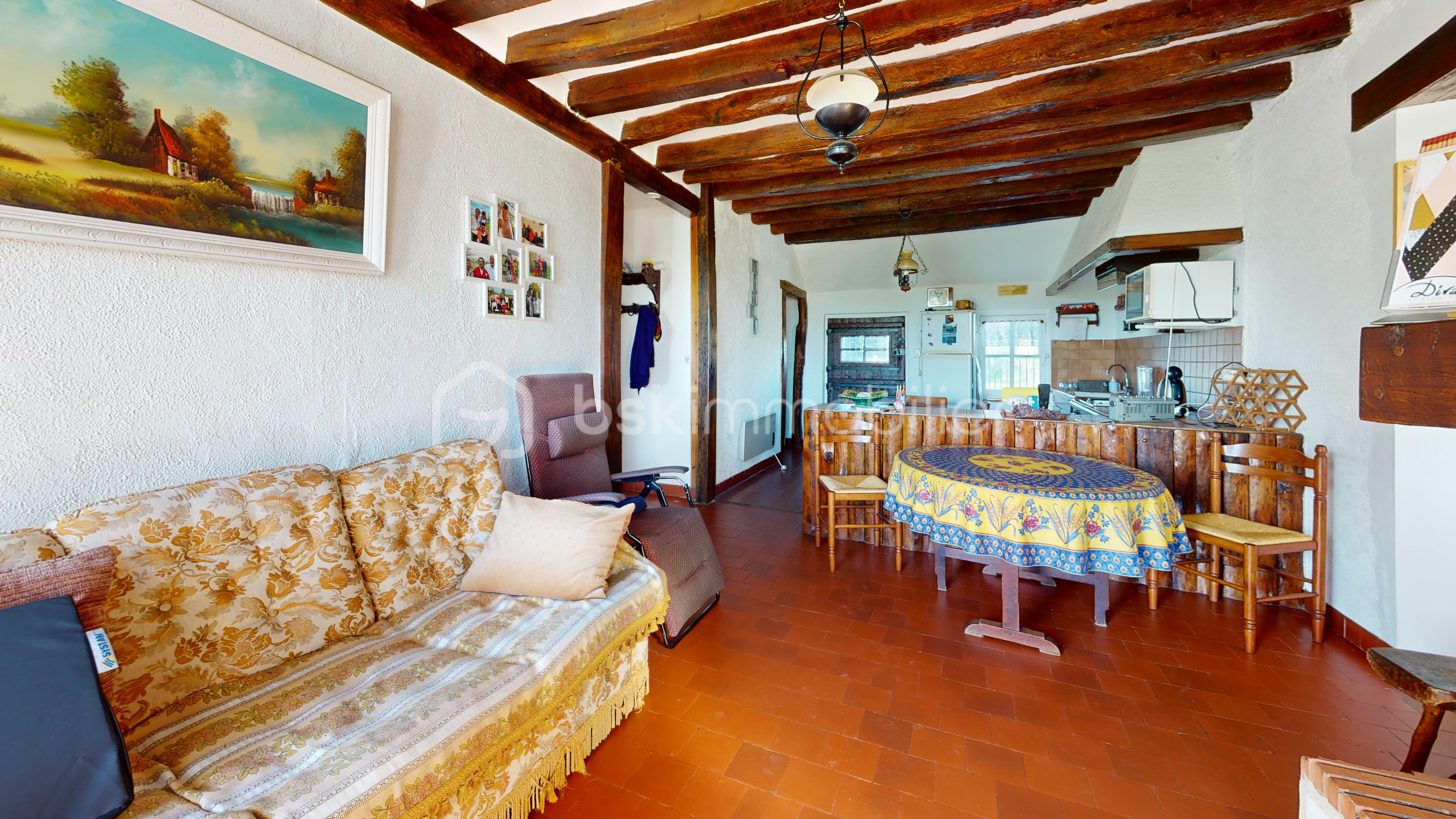 Maison de 115 m² - 10-Rue-des-Gaudins-Living-Room 3.jpg