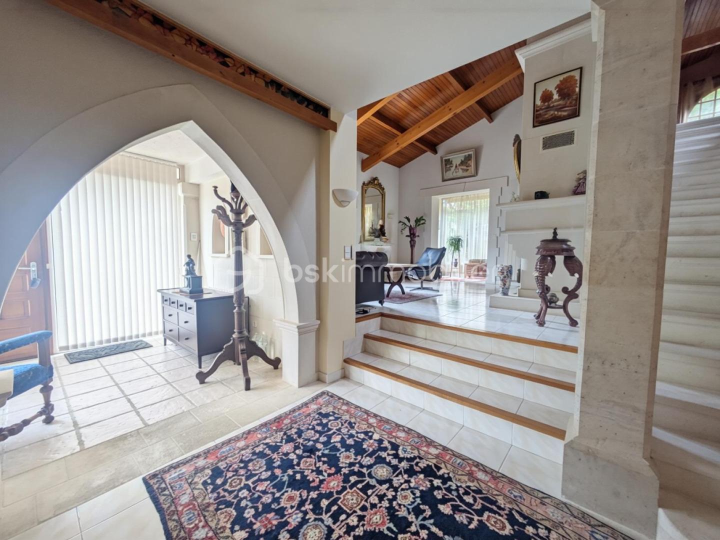 Maison d architecte de 300 m² - 1 couloir rdc.jpg