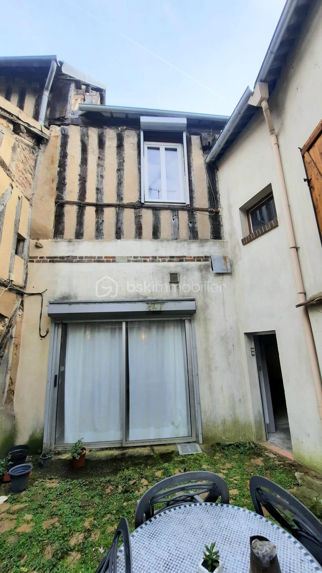 Immeuble mixte de 99 m² - 20260117_122443.jpg