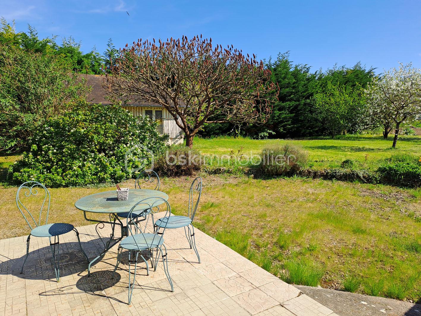 Maison en pierre de 151 m² - EXTERIEUR 4.jpg