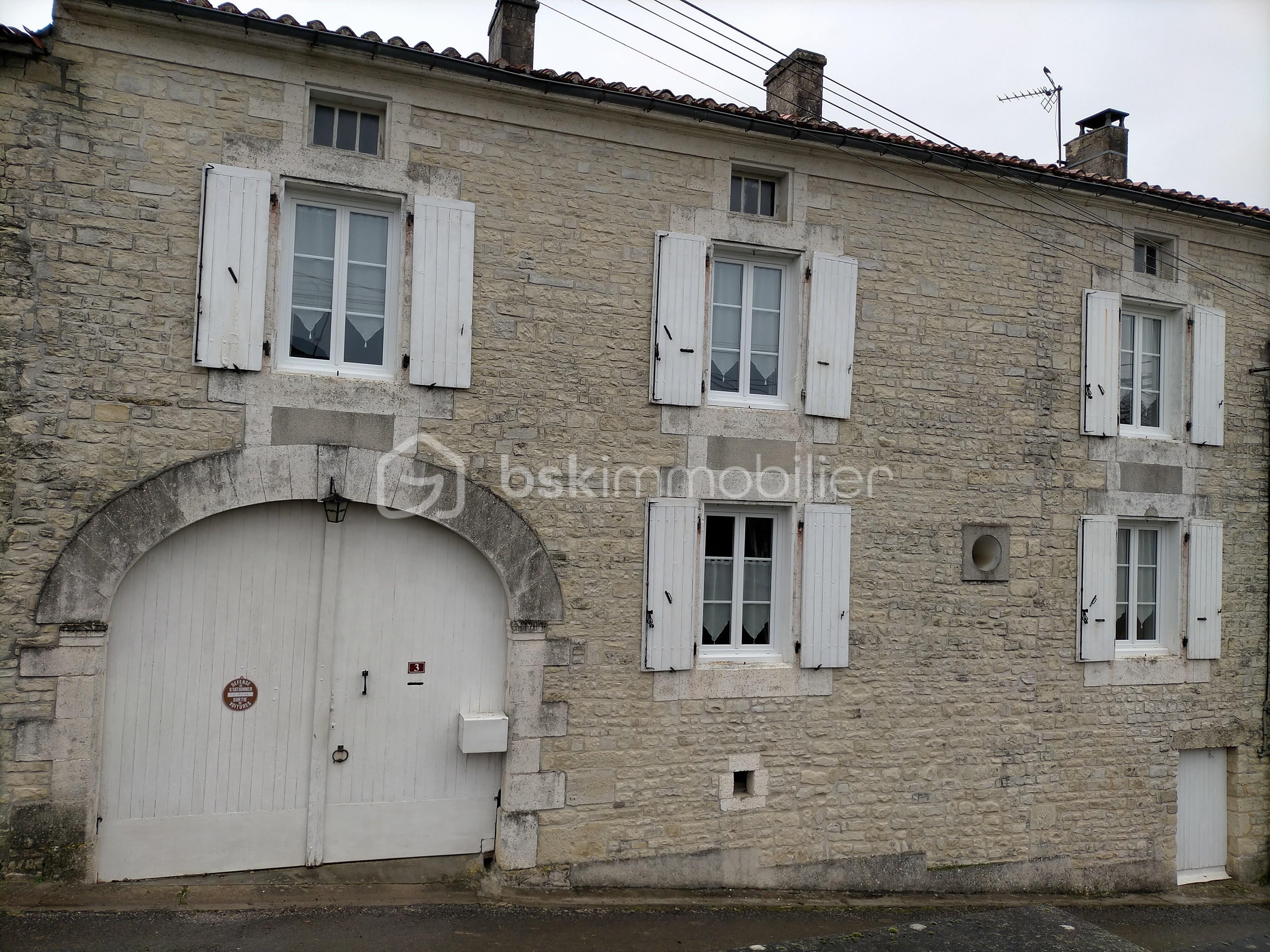 Maison de 125 m² - CHARENTAISE.jpg