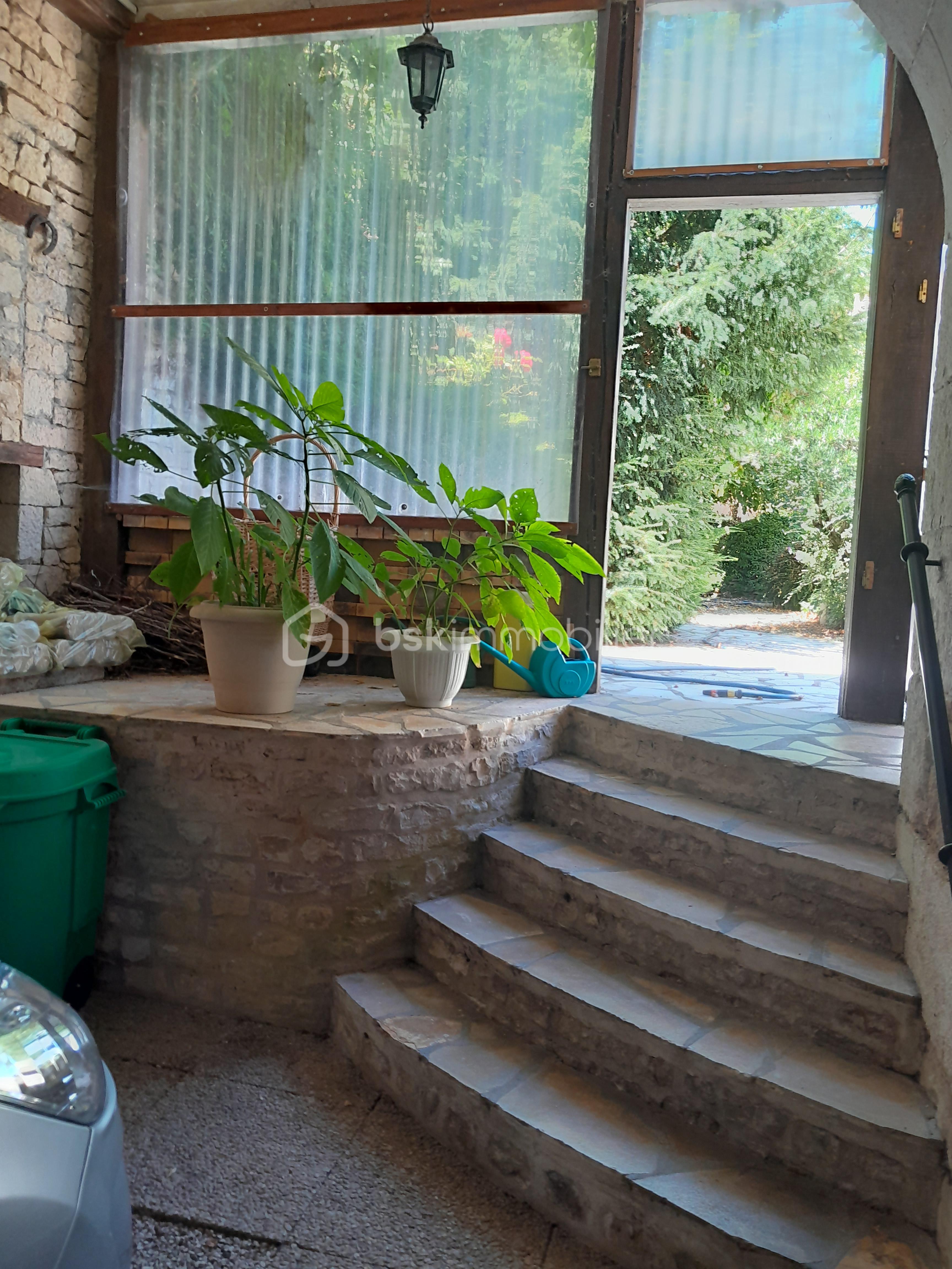 Maison de 125 m² - CARPORT +.jpg