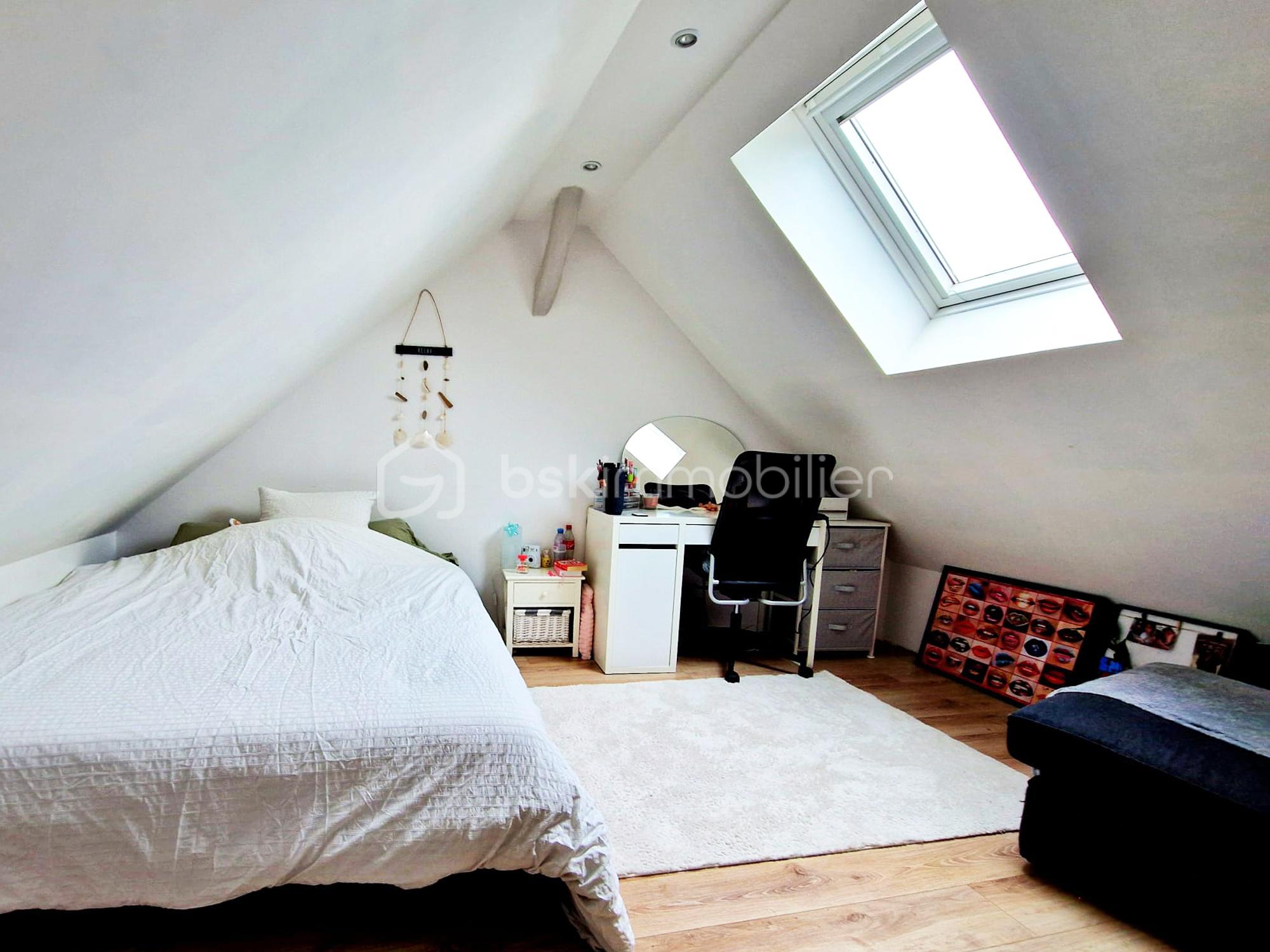 IMMOBILIER HOUDAN CELINE VAN DE WALLE BSK 16.jpg