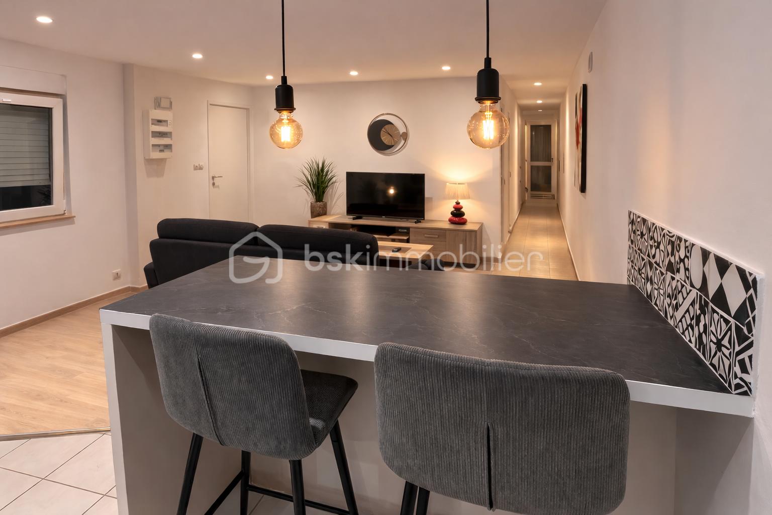 Espace de vie moderne et lumineux.png