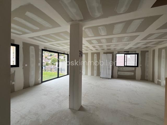 Maison de 150 m² - SEJOUR A.jpg