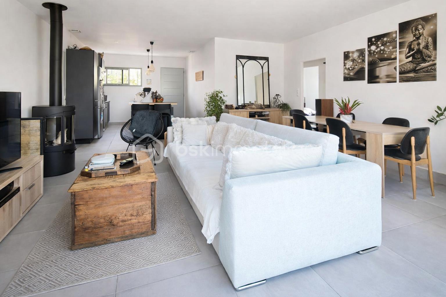 MAISON A VENDRE VISAN 364000€ EMILIE BROCHE 0629326964  (6).png