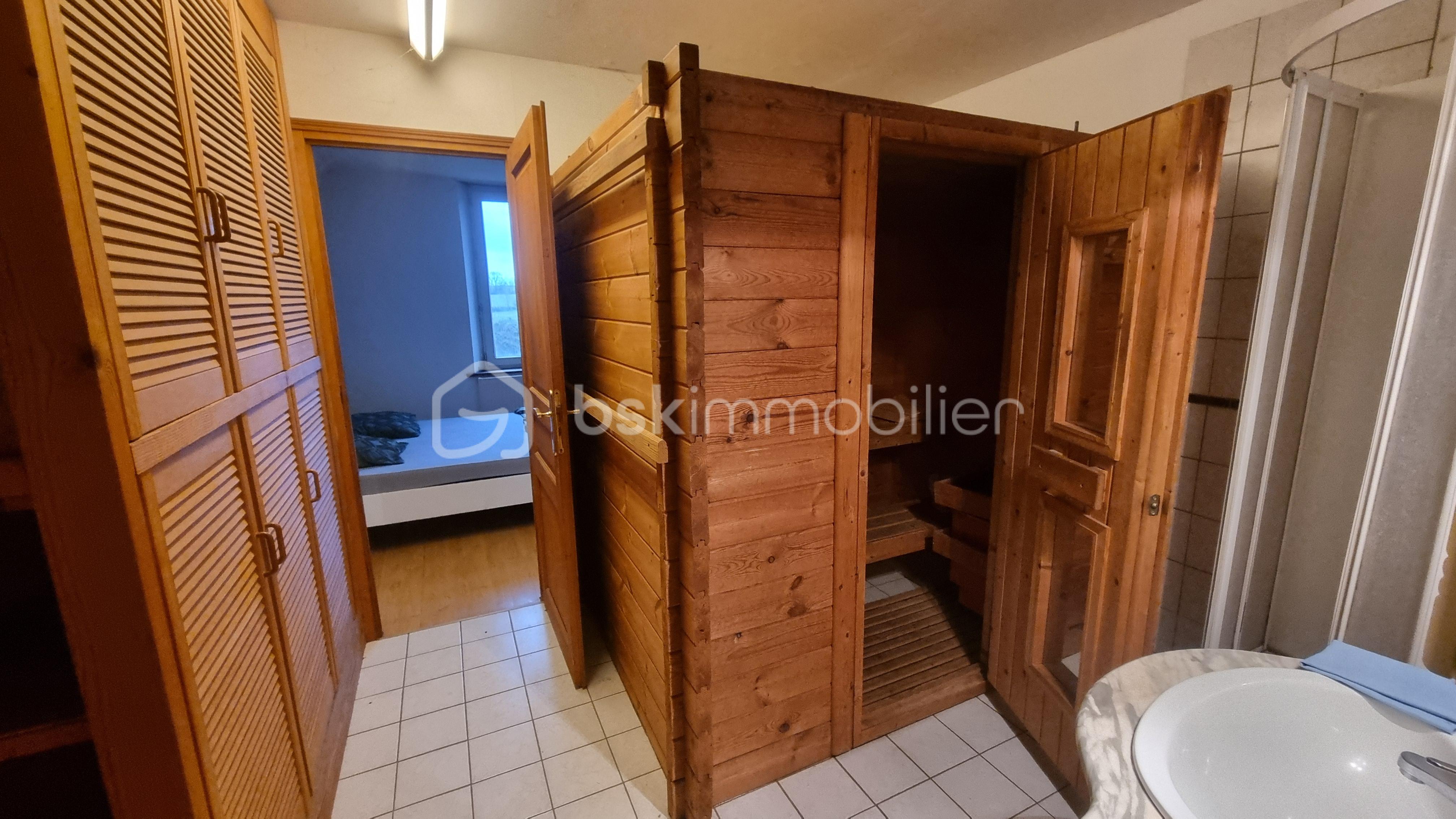 Corps de ferme de 175 m² - 5.55.jpg