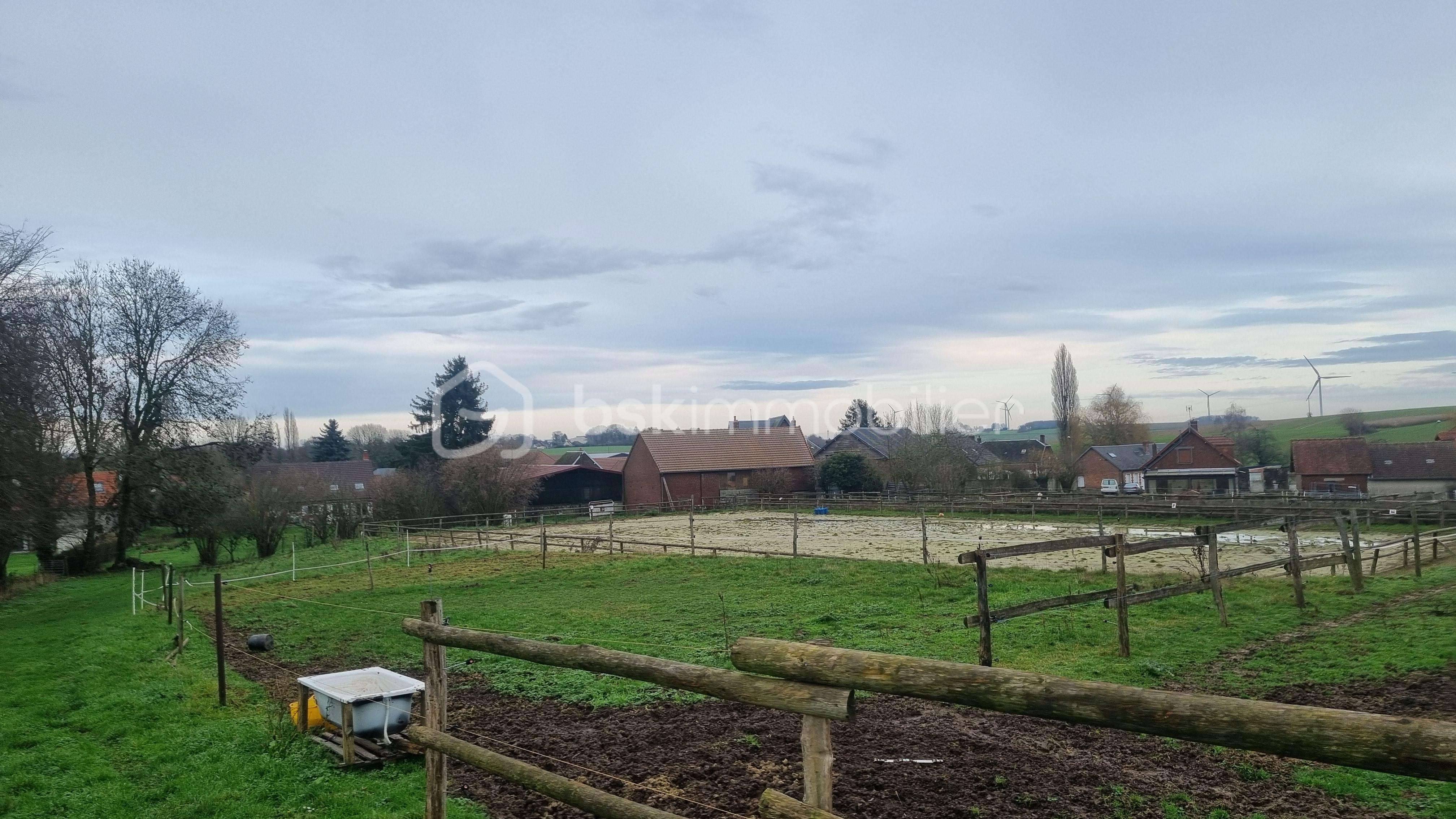 Corps de ferme de 175 m² - 1.111111.jpg