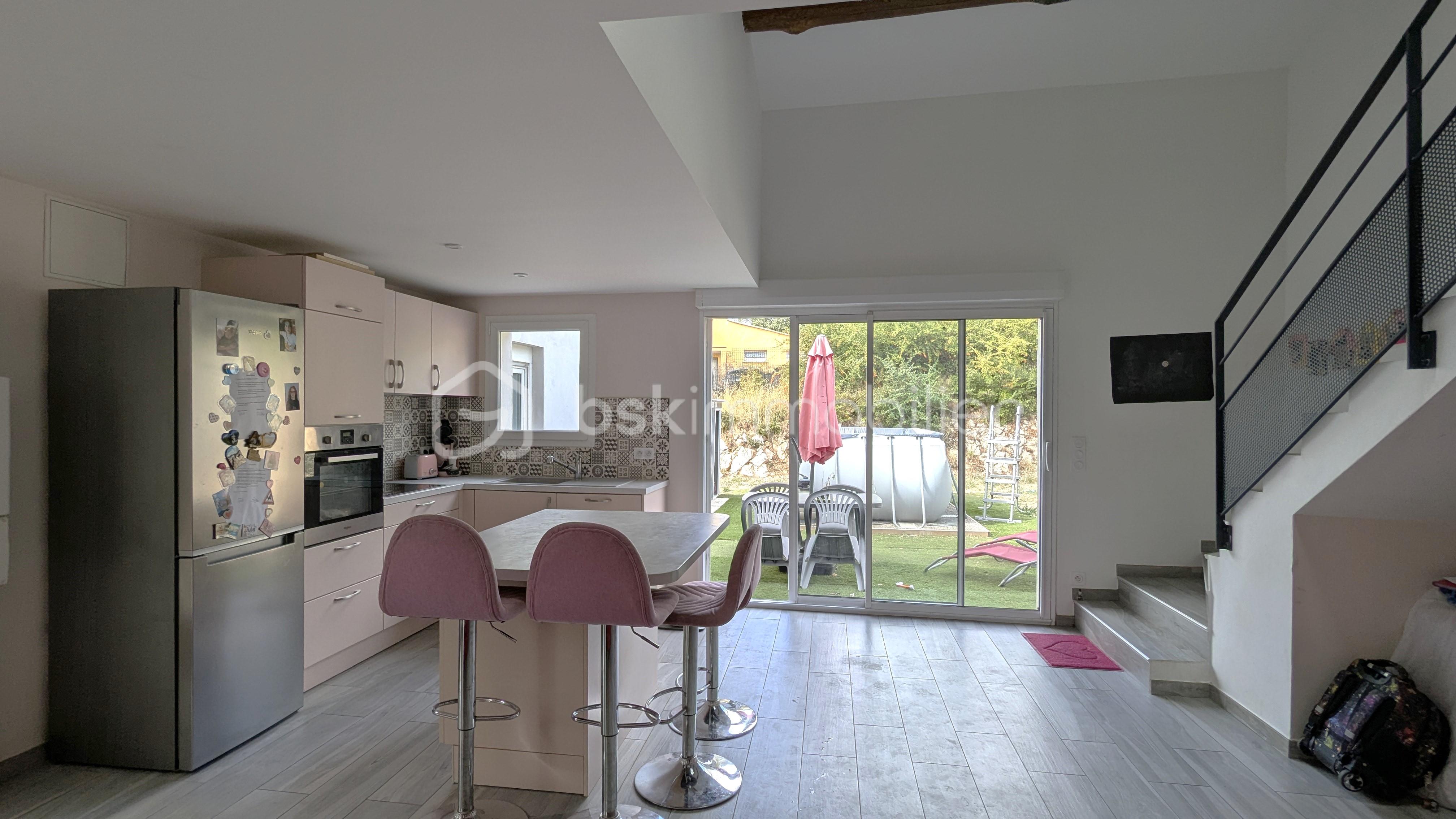 Maison de 227 m² - PXL_20250919_093009923.jpg