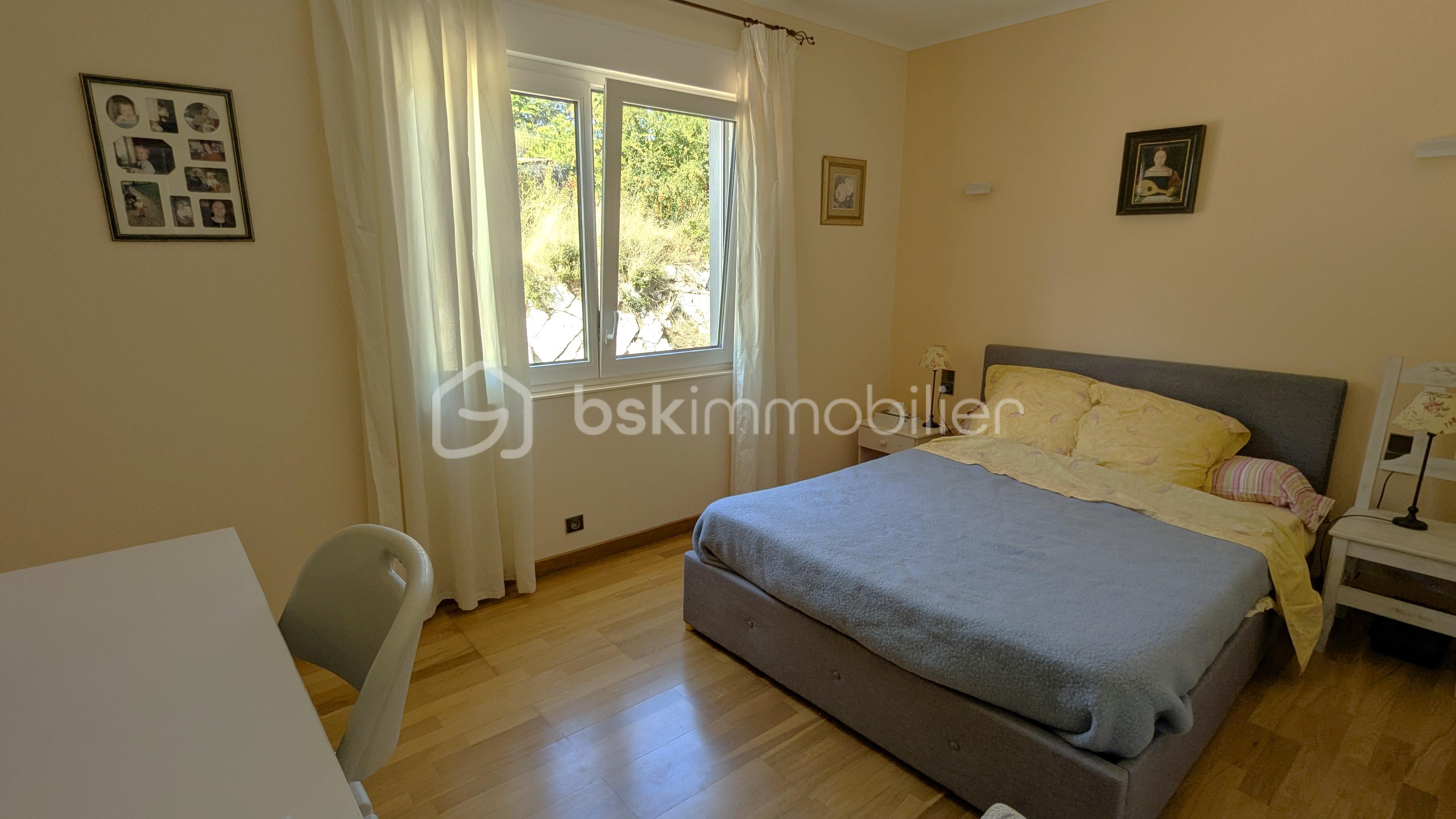 Maison de 227 m² - PXL_20250919_101325961.jpg