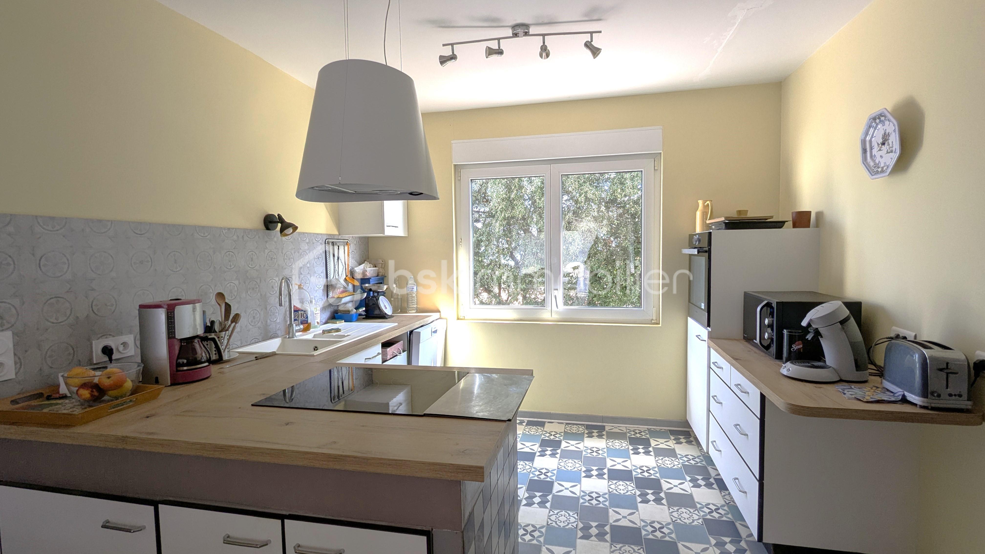 Maison de 227 m² - PXL_20250919_100941341.jpg