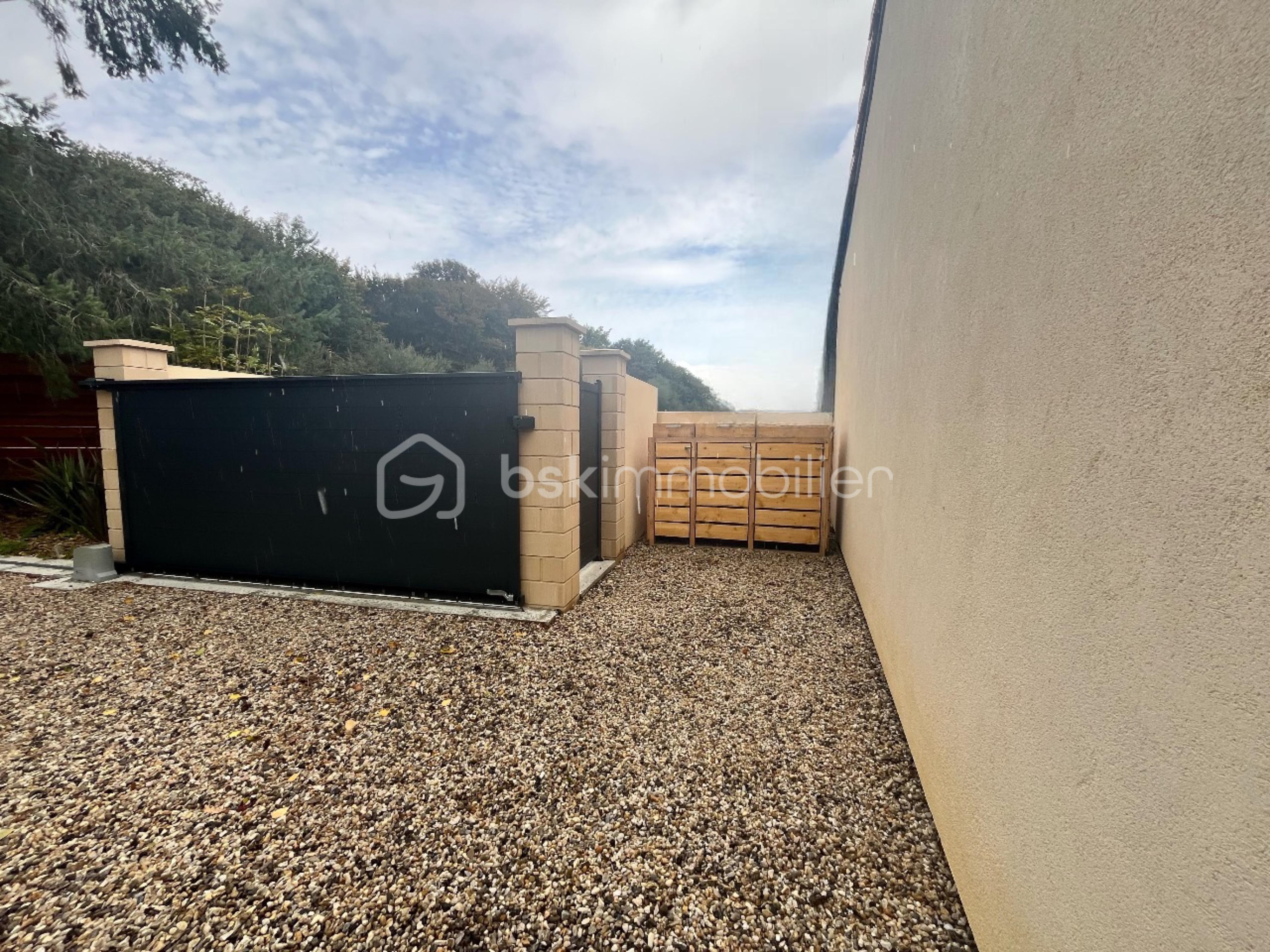 Maison contemporaine de 104 m² - snapedit_1757751145305.jpg
