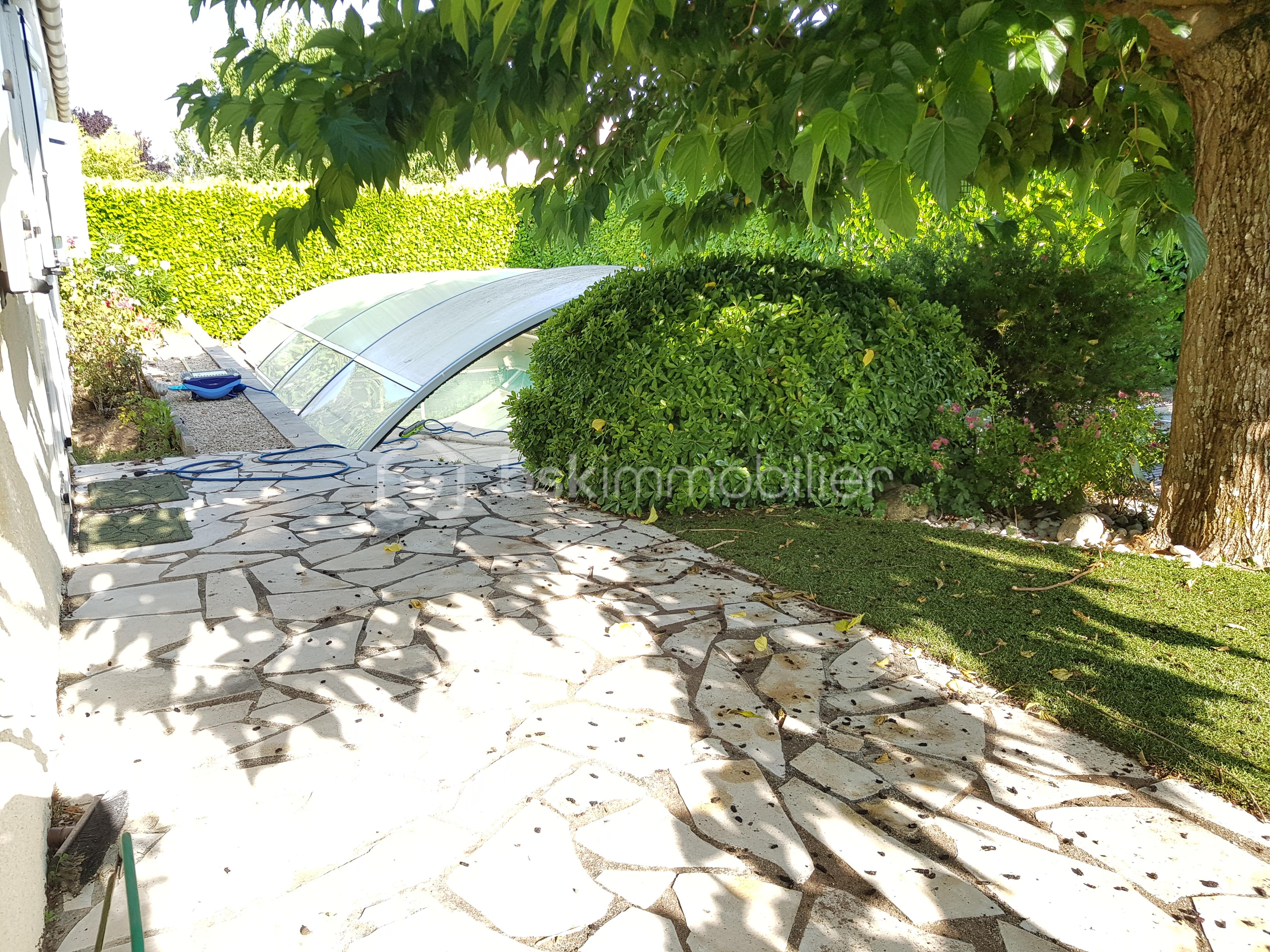 Pavillon de 106,33 m² - jardin.jpg