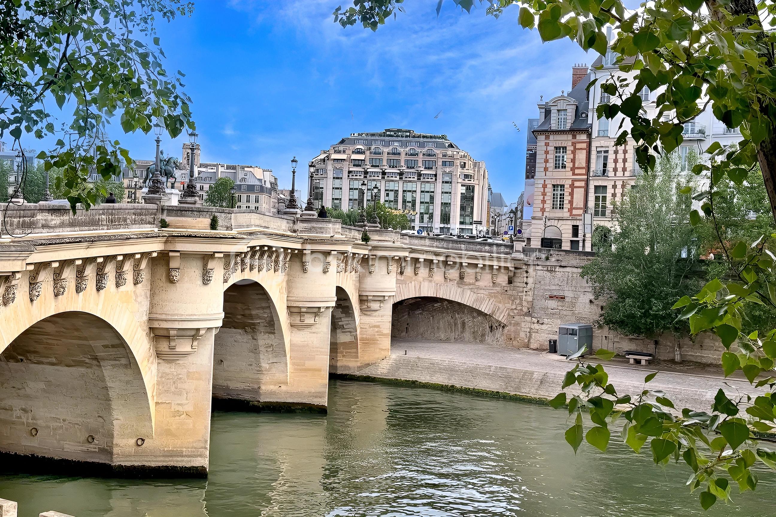 ext Pont.jpg