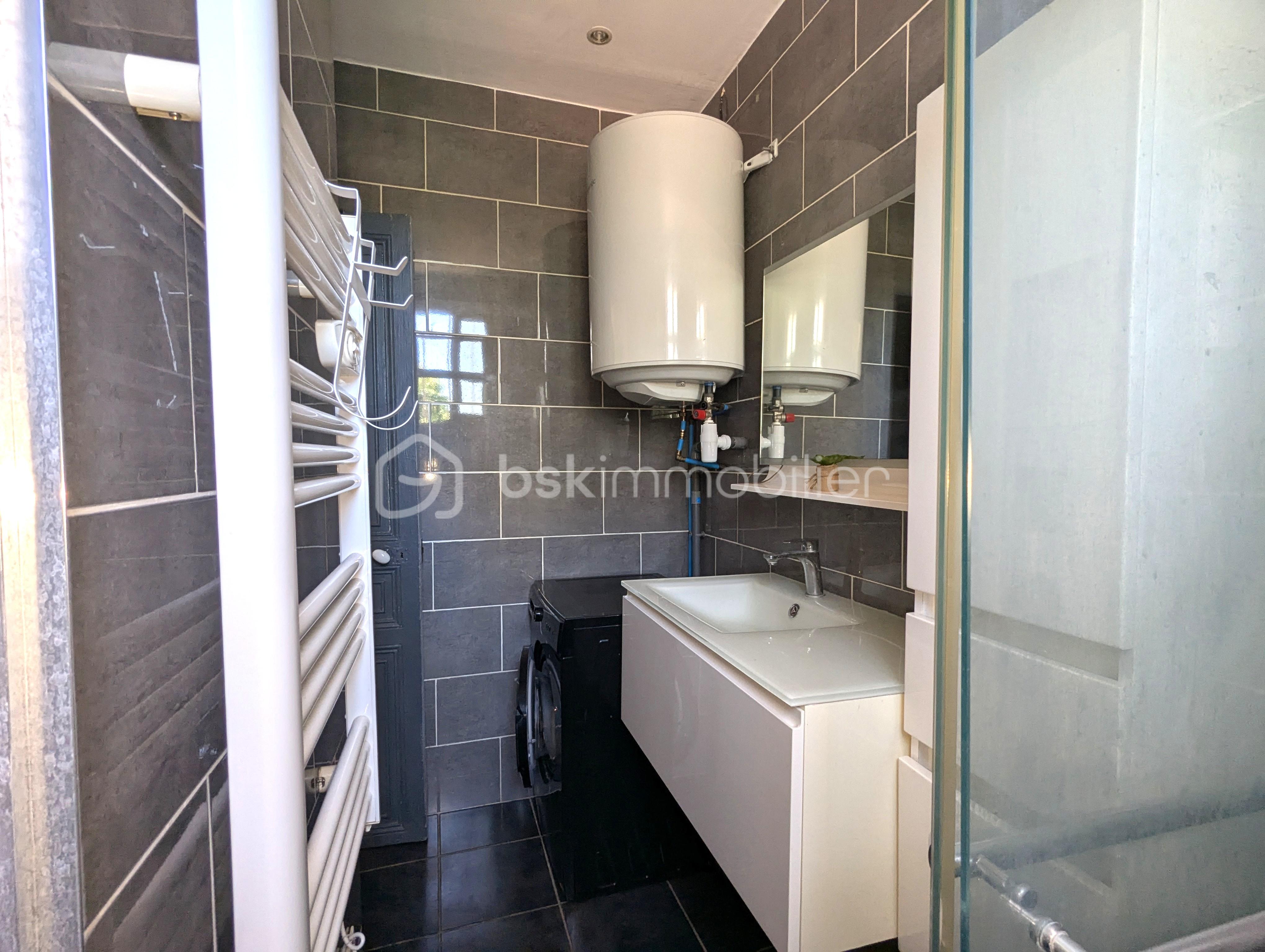 Appartement de 36,53 m² - SALLE D EAU 2 .jpg