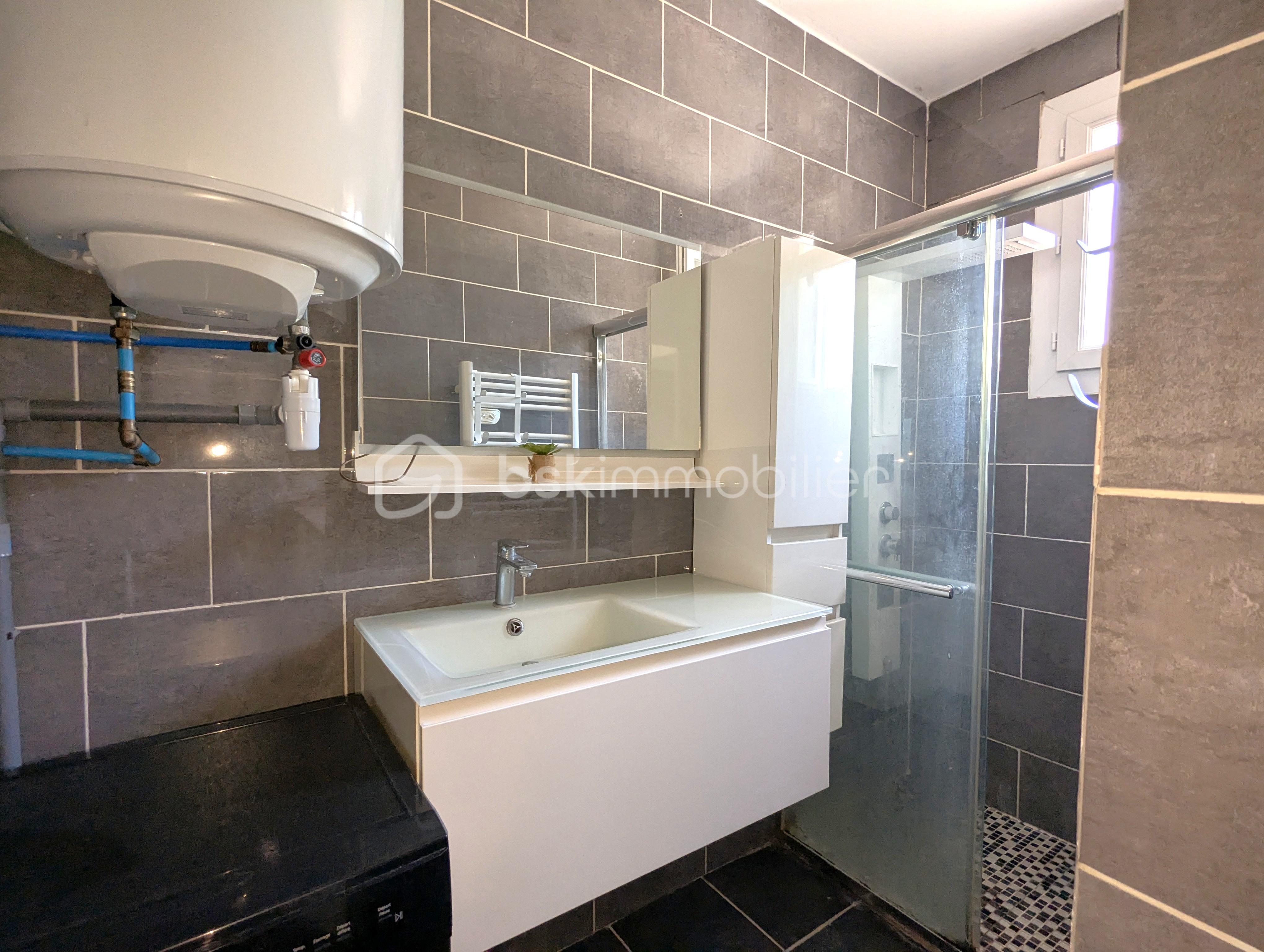 Appartement de 36,53 m² - SALLE D EAU 1.jpg