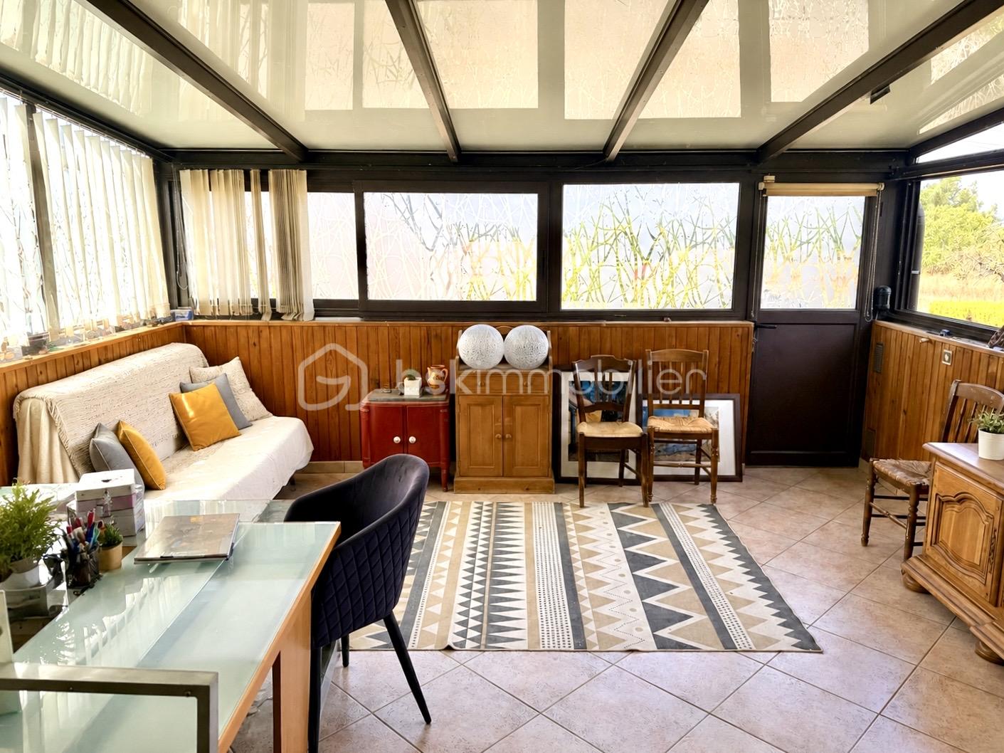 veranda.jpg