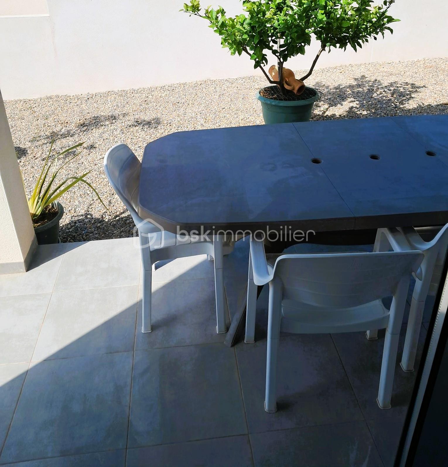 Maison traditionnelle de 59,42 m² - 11 - terrasse.jpg