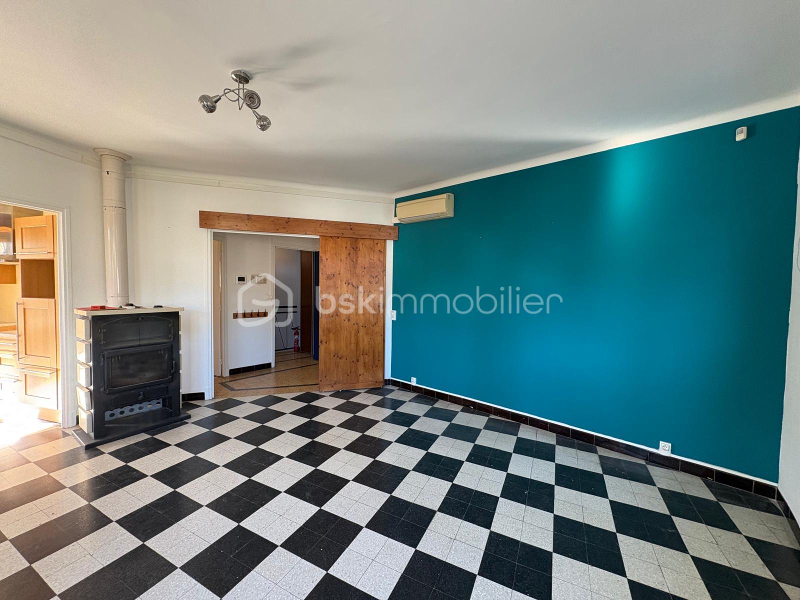 Maison de ville de 172 m² - WhatsApp Image 2025-12-15 at 13.32.51.jpg