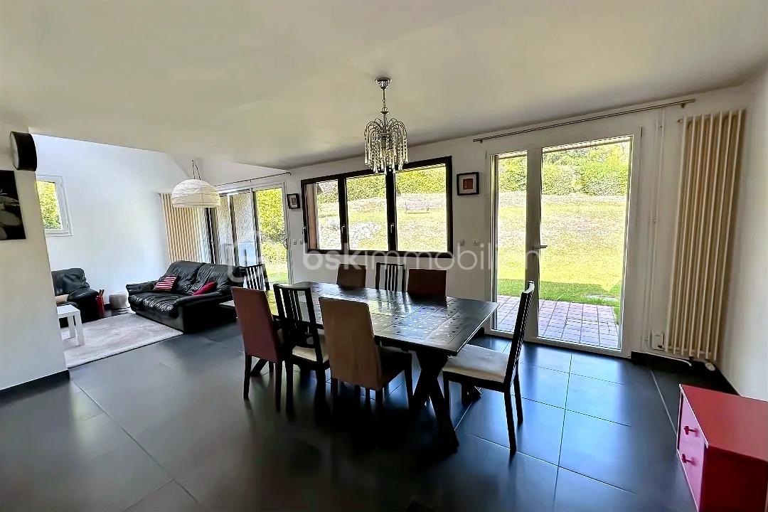 Maison de 166 m² - hoqi-07d97978515641ca819b17bc38ba4be1.jpg