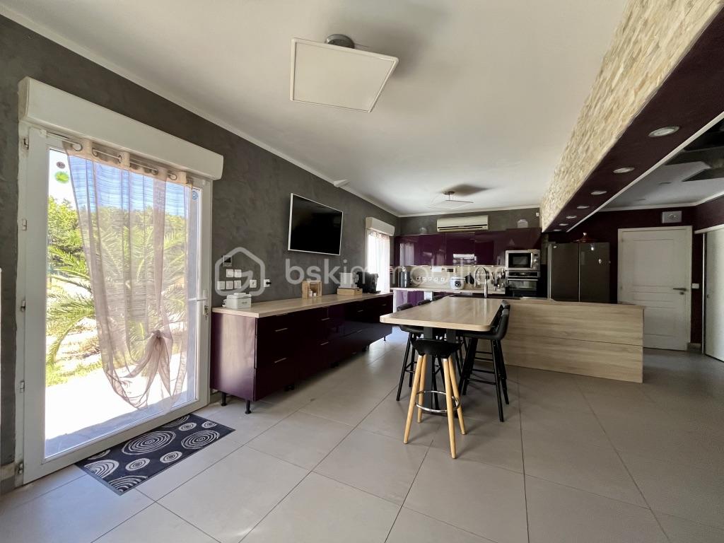Maison de 192 m² - kTsgUgkJRWWpw+RQTC2CkA_thumb_29fc.jpg