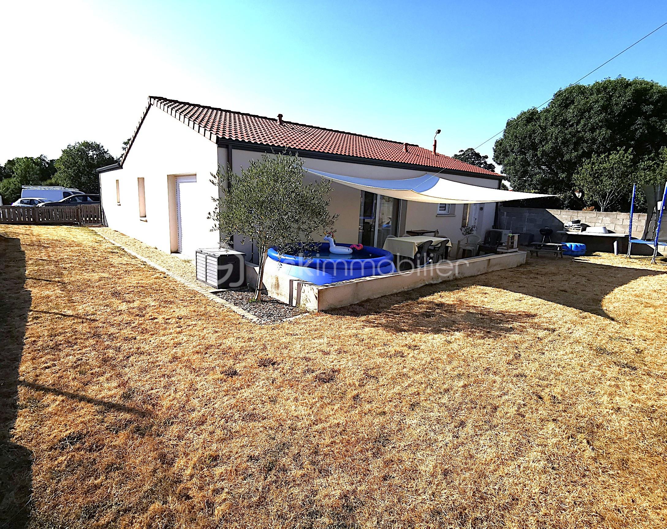 Maison 7 pièces 115 m² · à Chemille-Melay · 115 m² · 299 000 €
