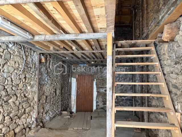 Grange de 137 m² - PHOTO GRANGE UROZ 3.jpg