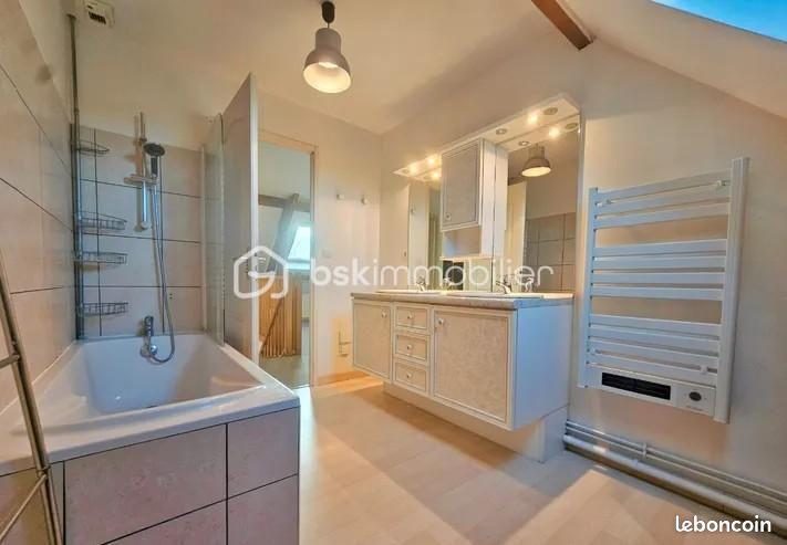 Maison de 126 m² - 48907b431a68f43471bbc89a0d25472b2e57e54c.jpg