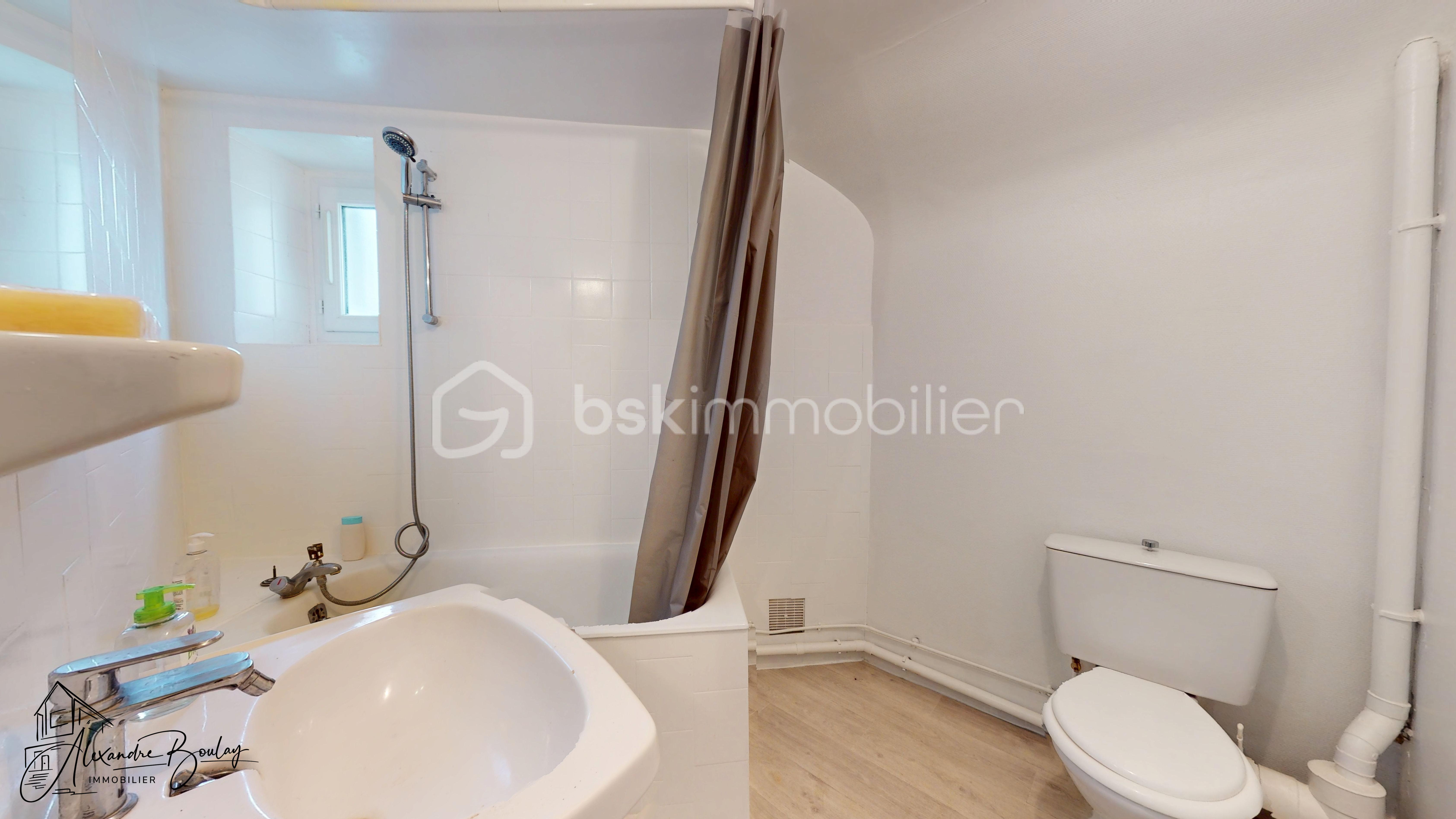 Maison de ville de 81 m² - MAHIA-01112026_133827.jpg