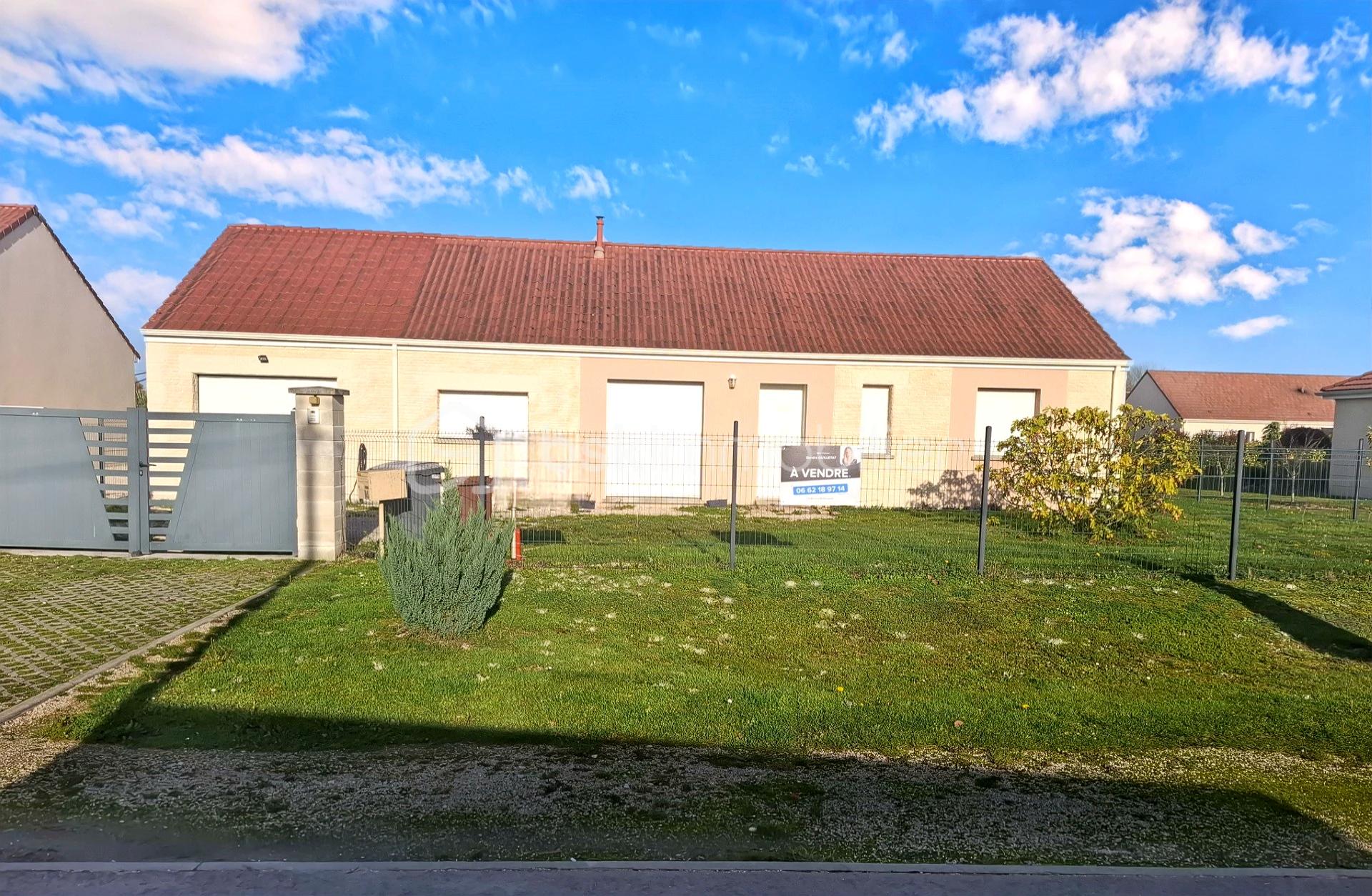 Maison de 140 m² - clerey.jpg