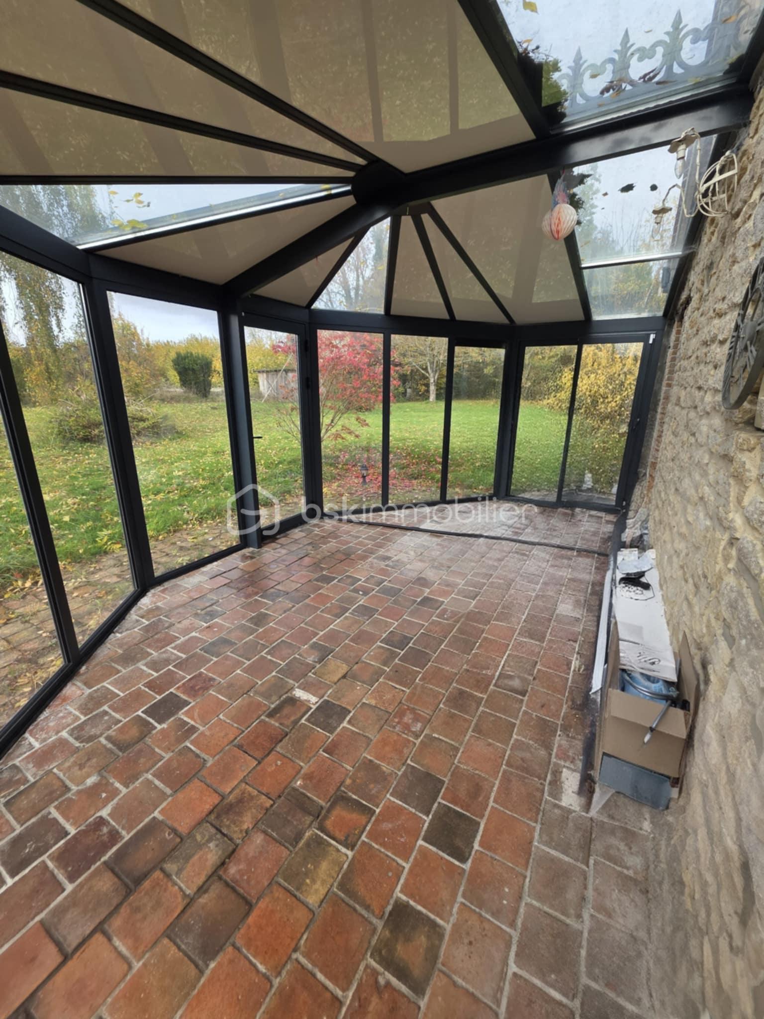 Maison de 122 m² - 0a4e6ccd-b744-4c3b-adf4-936274e37dc9.jpg