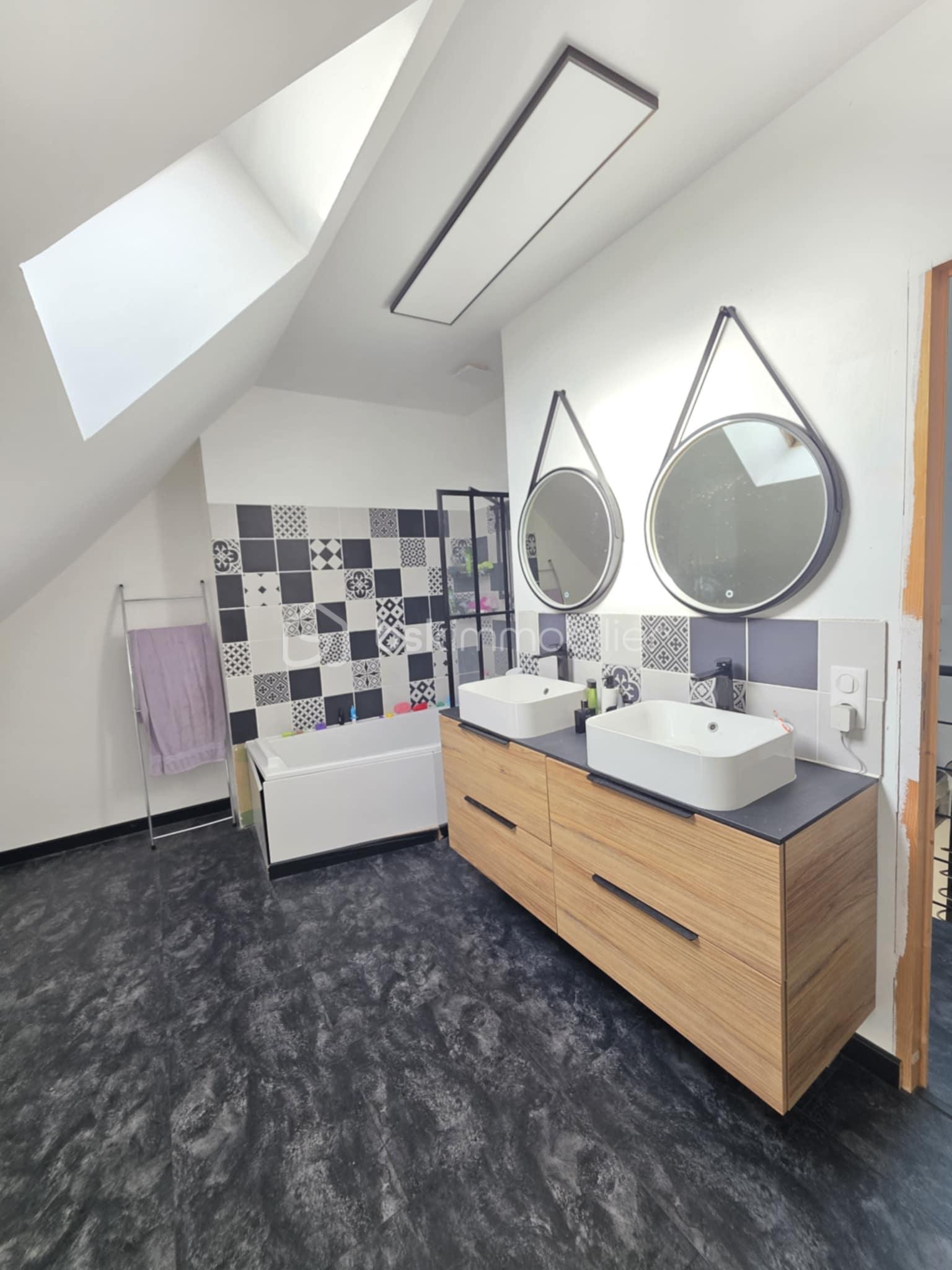 Maison de 122 m² - 901c5d05-7172-4b77-b0e0-f4d842b1f923.jpg