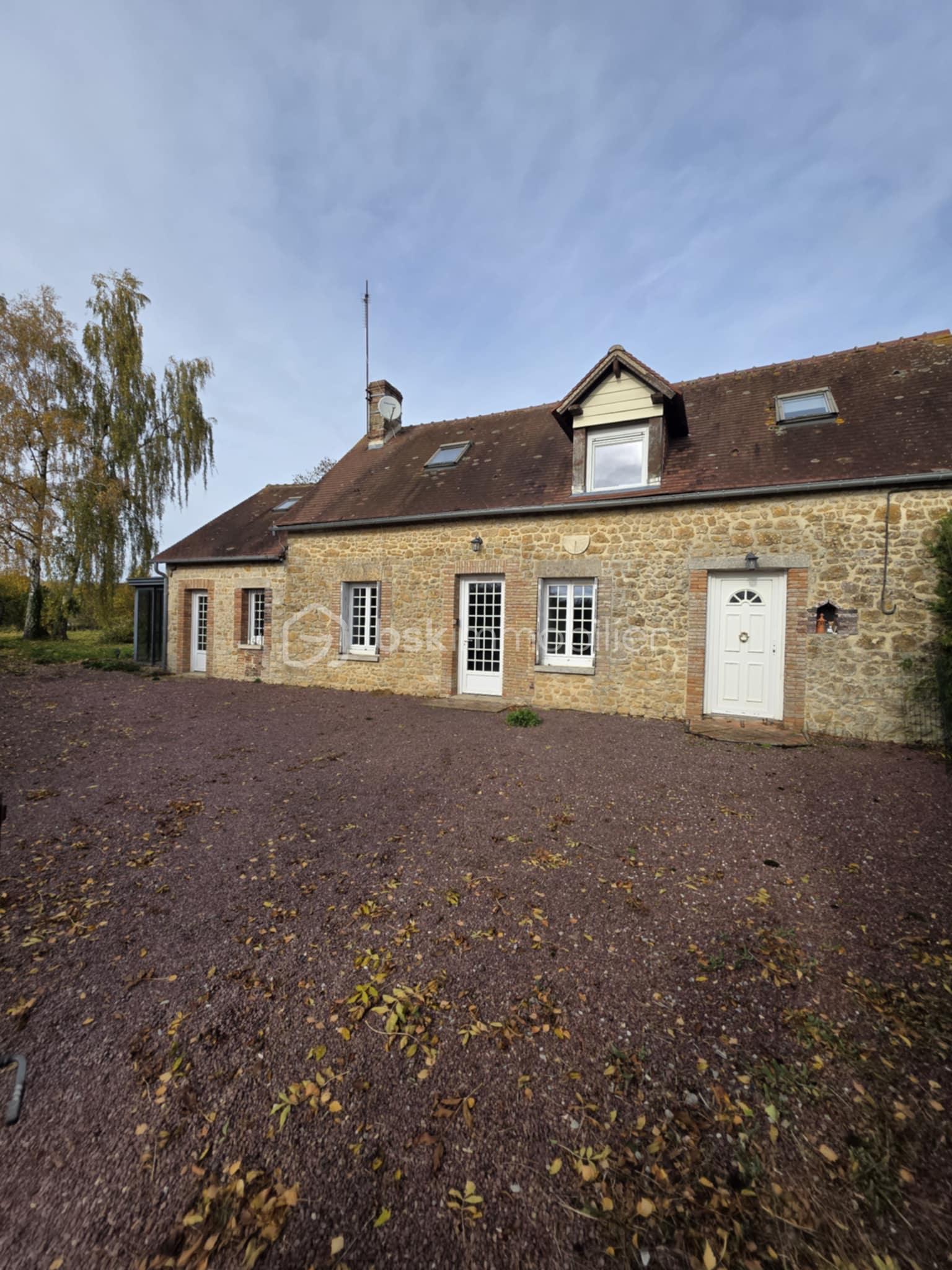 Maison de 122 m² - 1142e98a-01ae-4cde-8697-b00009c795f5.jpg