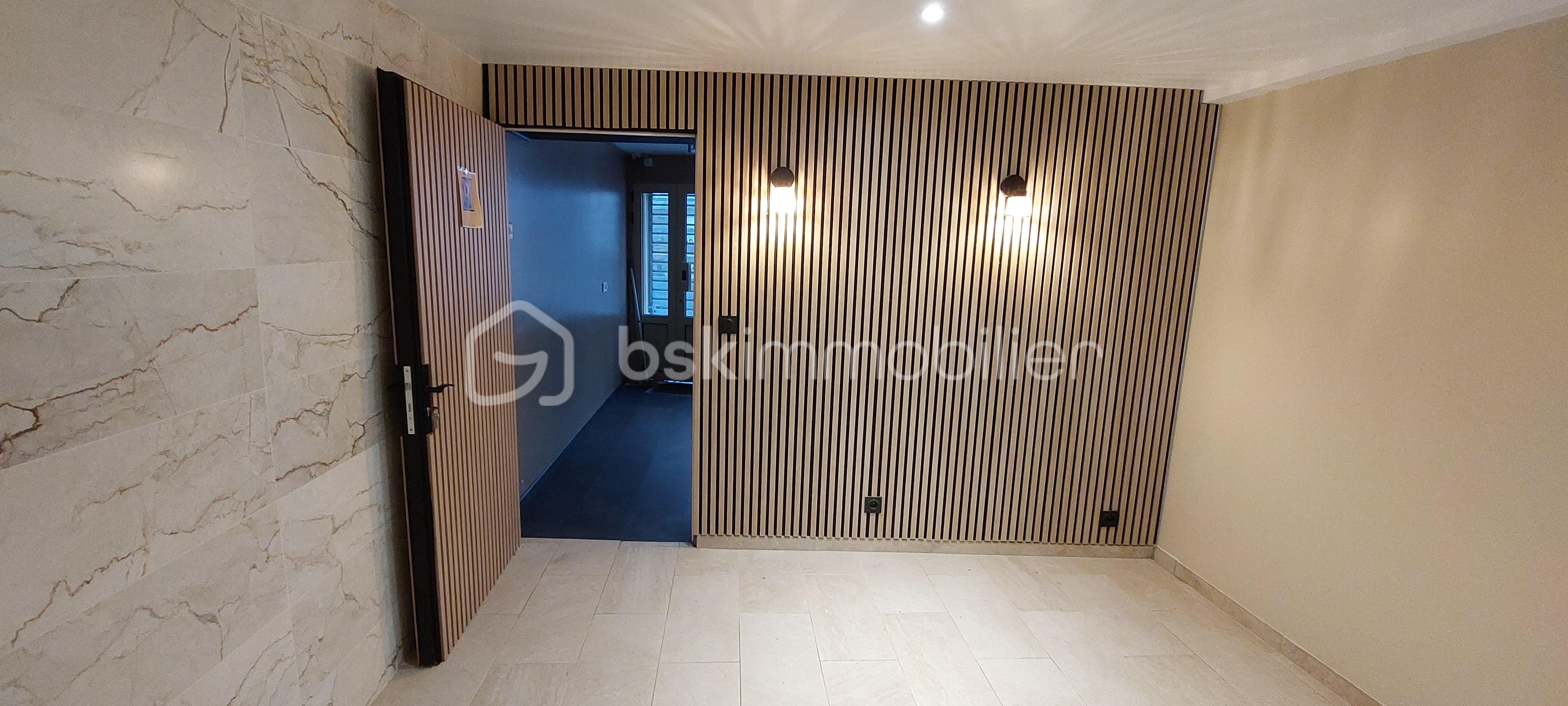 Local d'activités de 49 m² - 20250128_161845.jpg