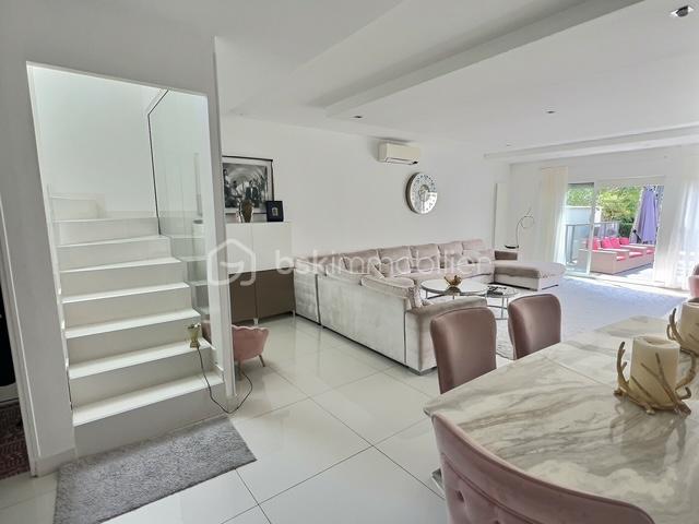 Maison de 147 m² - exposio_132593481.jpg