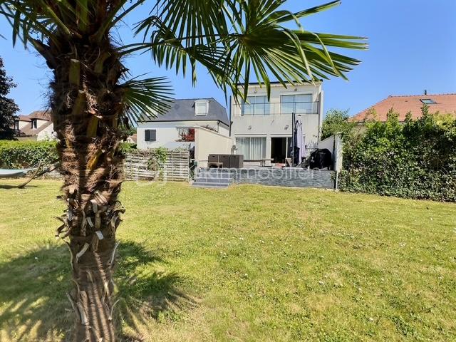 Maison de 147 m² - exposio_132593656.jpg