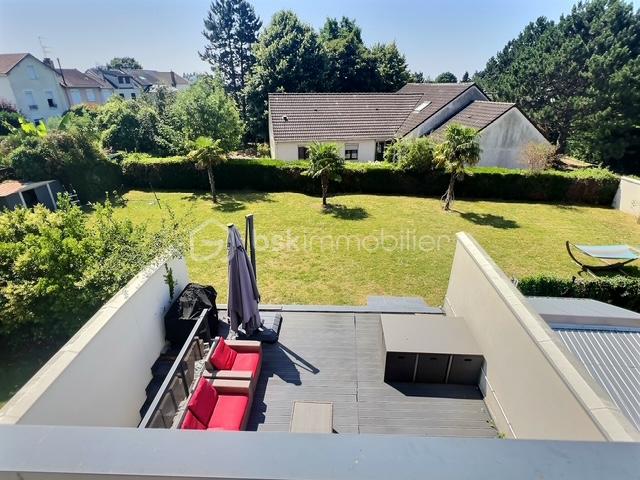 Maison de 147 m² - exposio_132593864.jpg